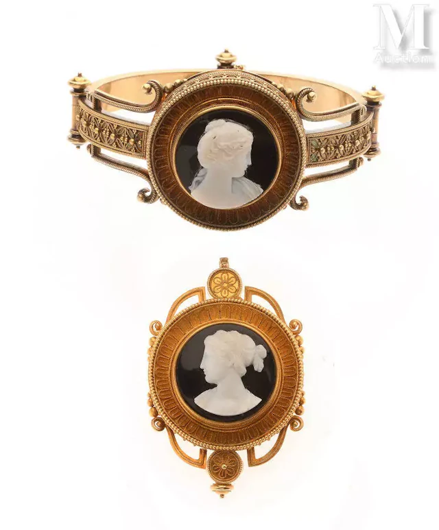 PARURE DE CAMÉES