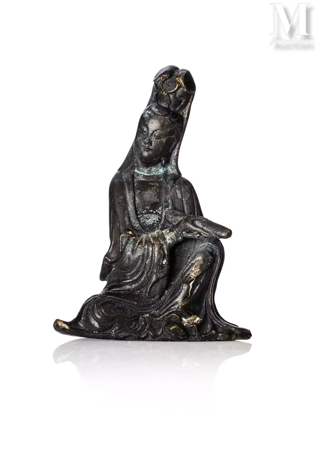 VIETNAM, production Bien Hoa, XXe siècle Statuette de Guanyin en bronze