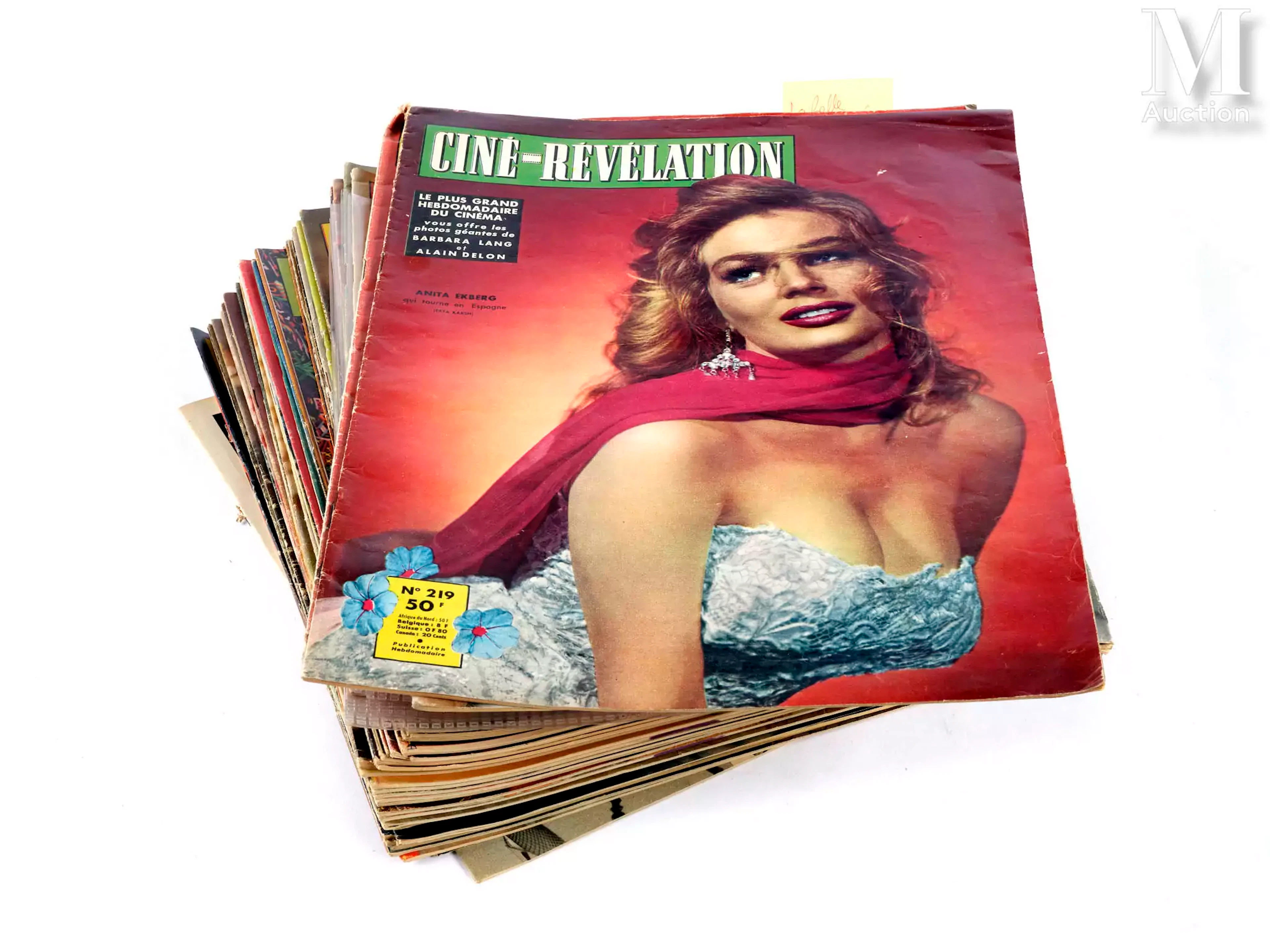 Révélation et Ciné-Révélation, environ 40 magazines