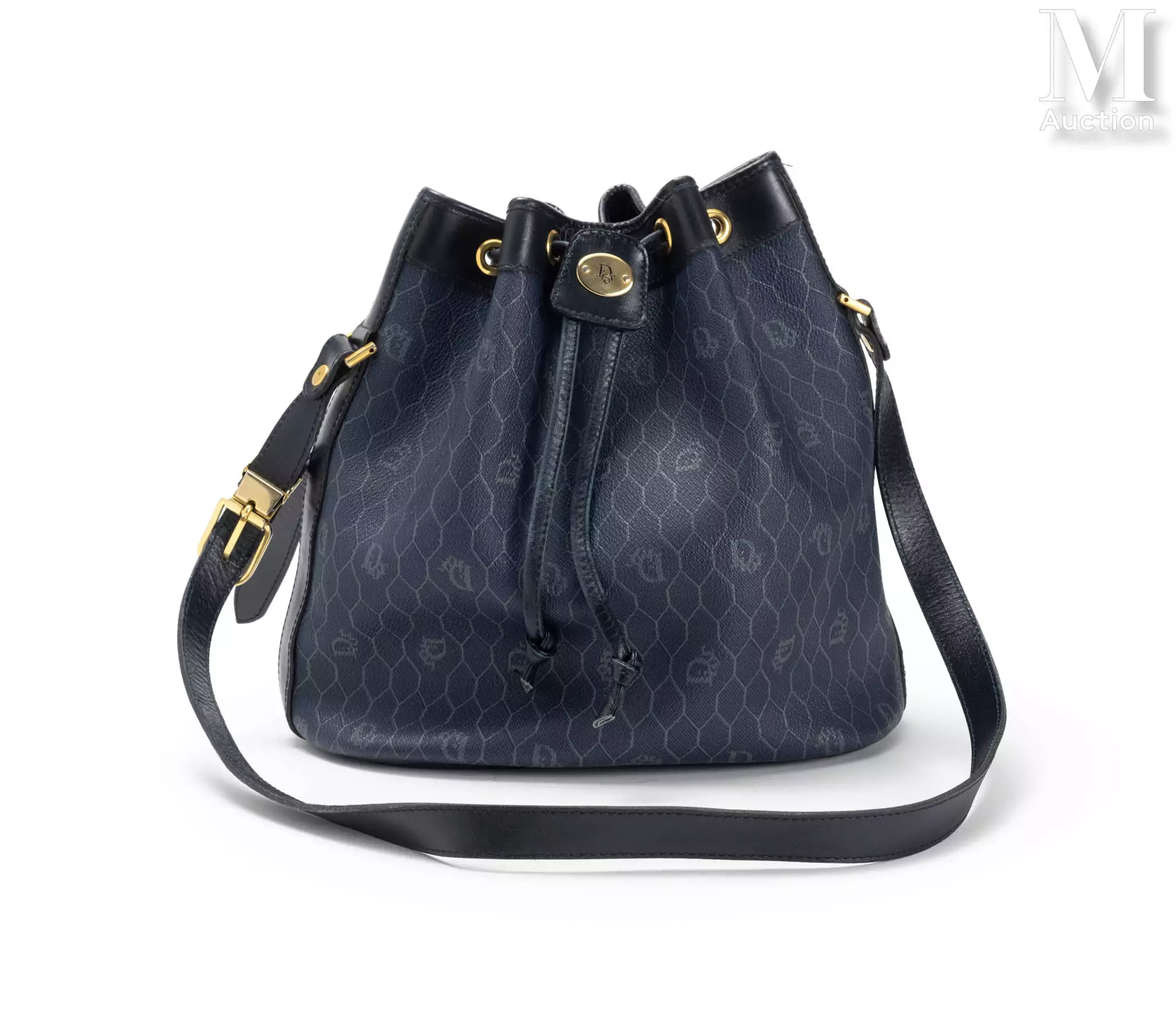 CHRISTIAN DIOR