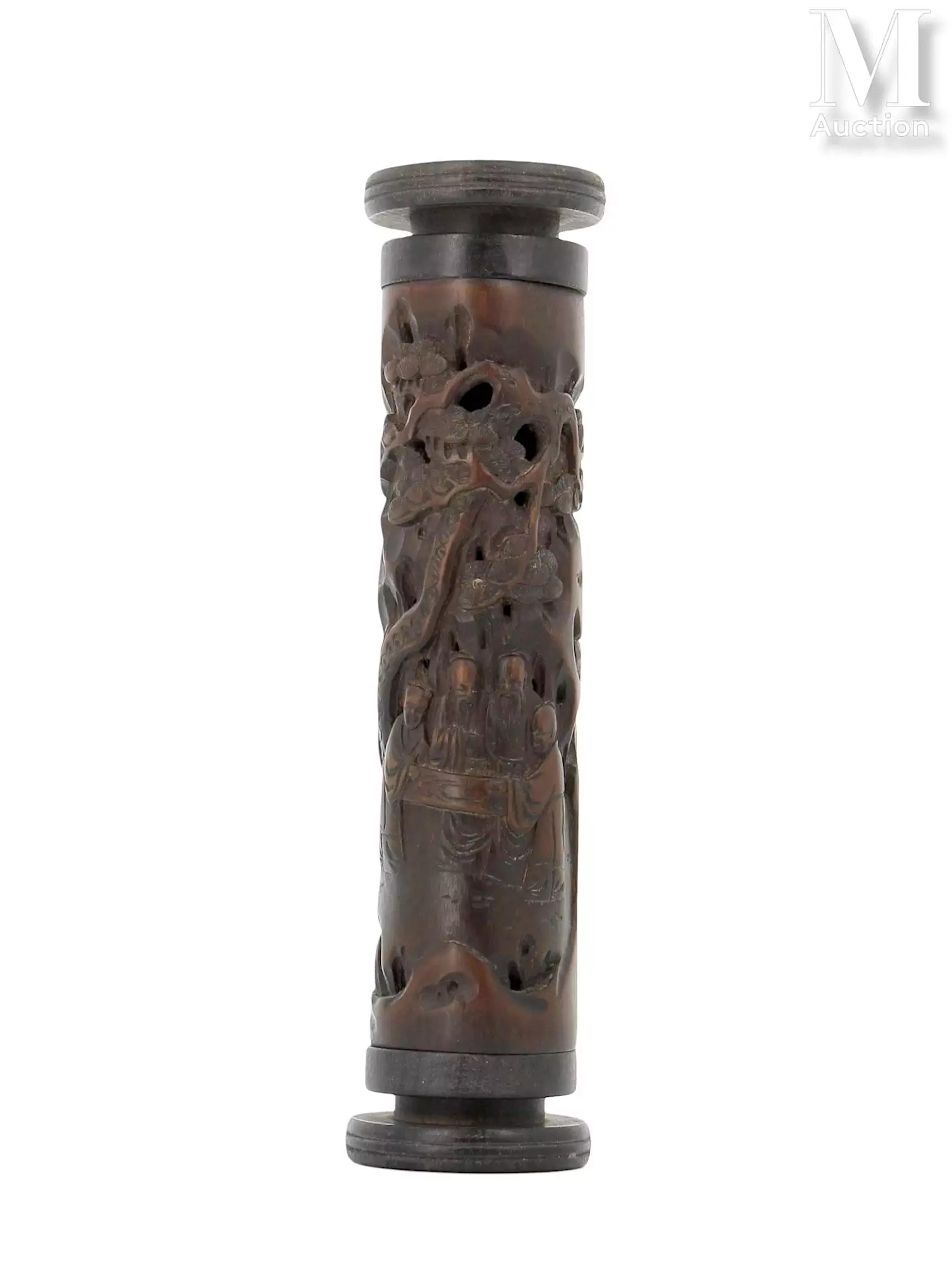 CHINE, XXe siècle Parfumier en bambou sculpté