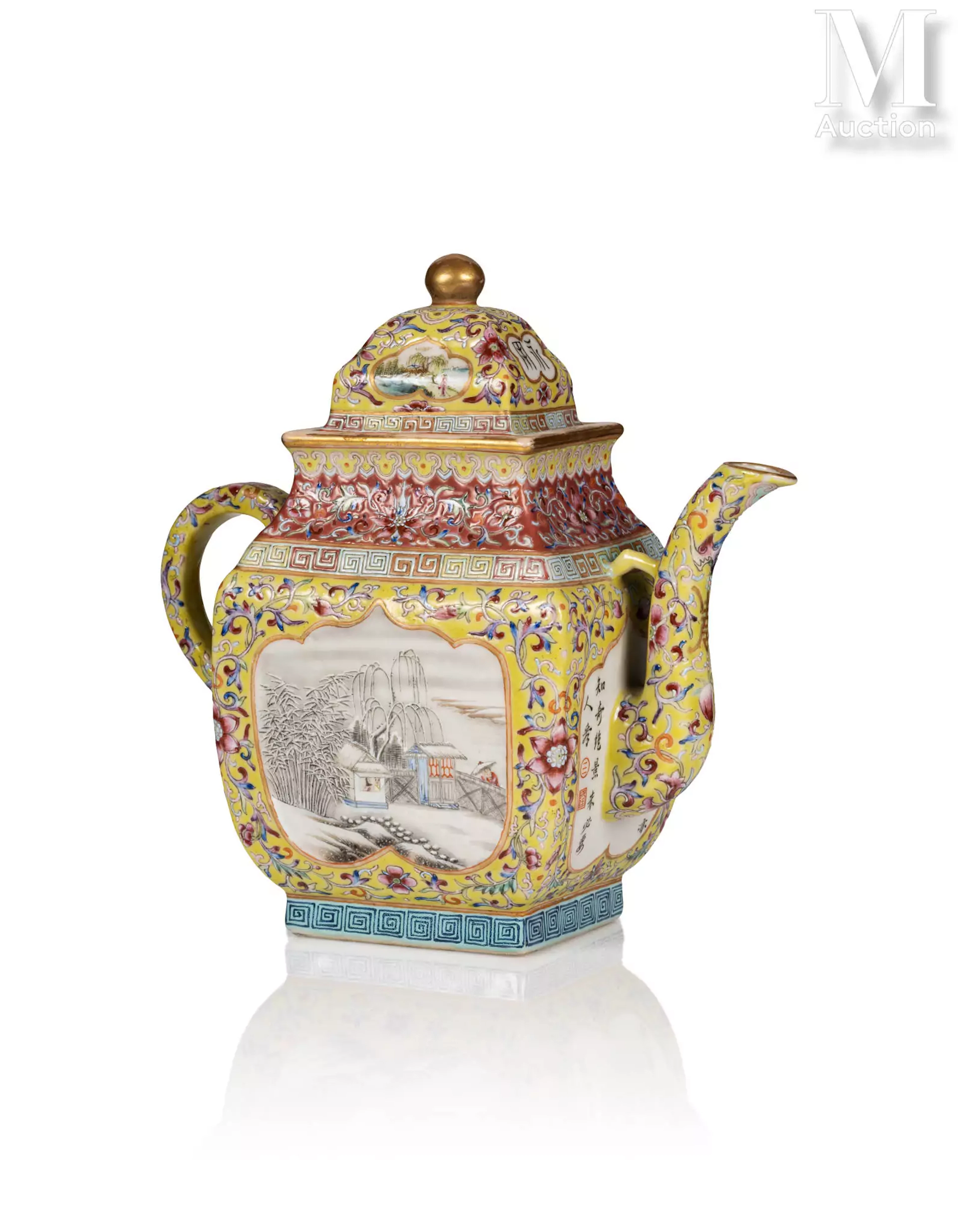 CHINE, Période République Théière en porcelaine