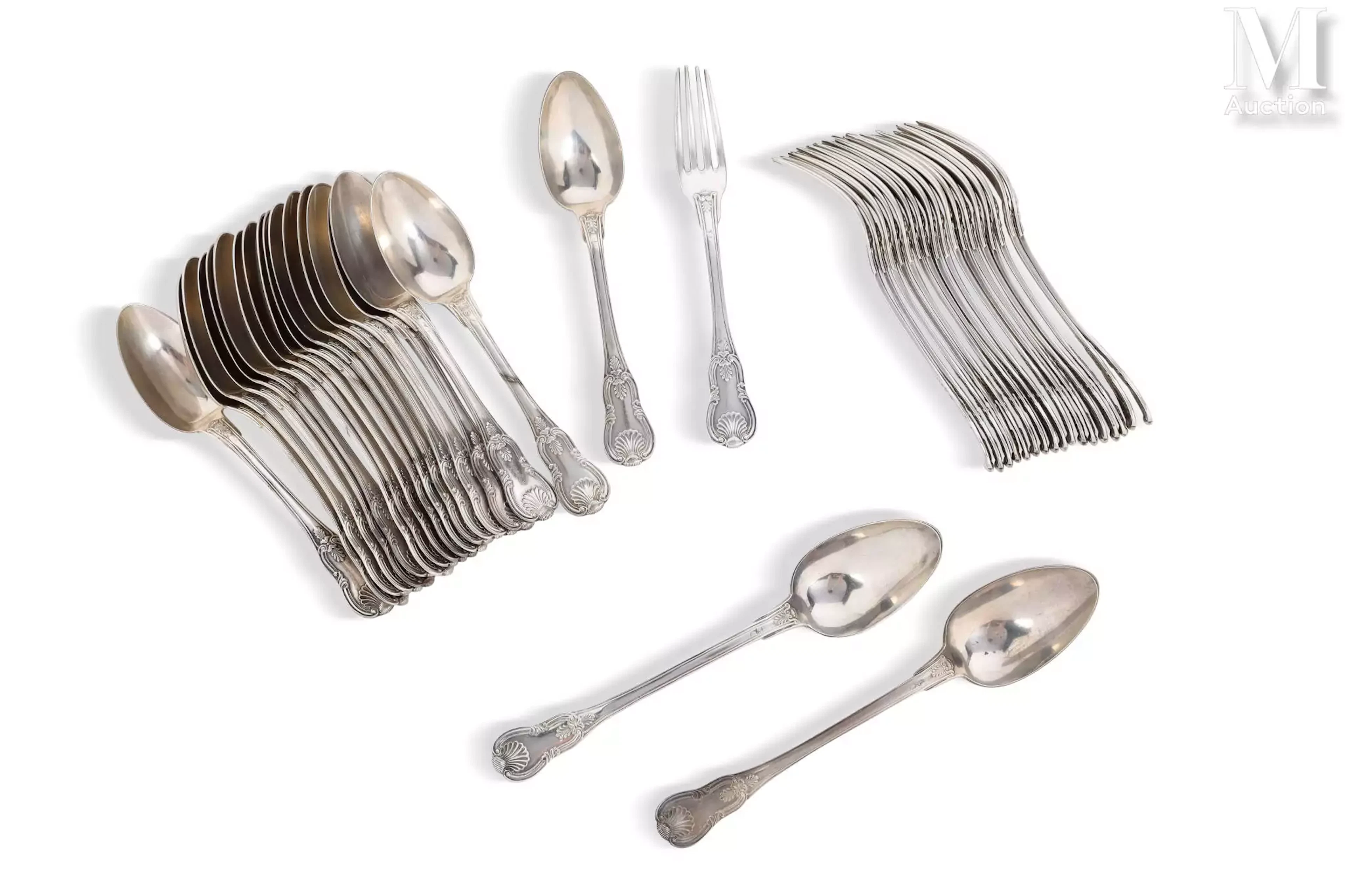 Partie de ménagère en argent ;