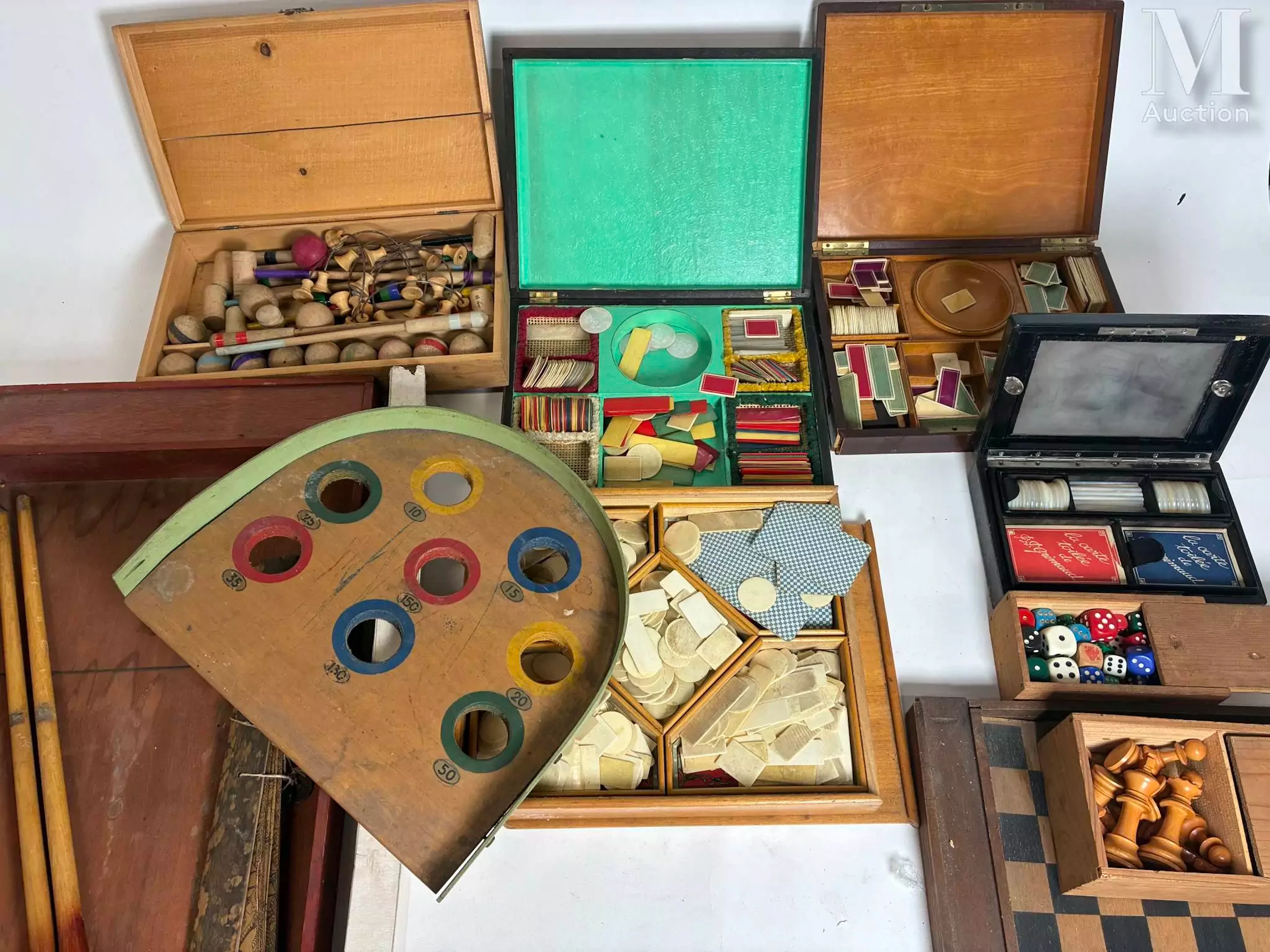 MANETTE - Jeux anciens
