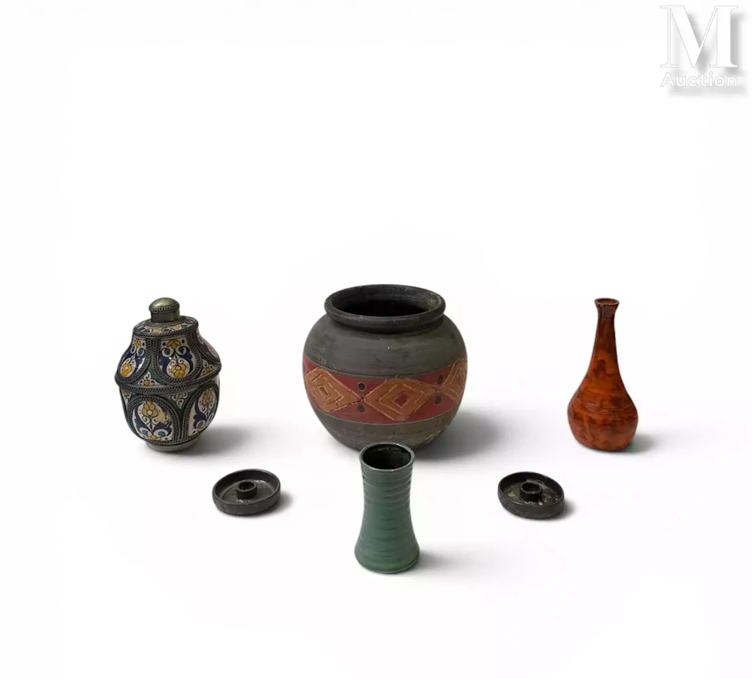 MANNETTE à thématique céramique