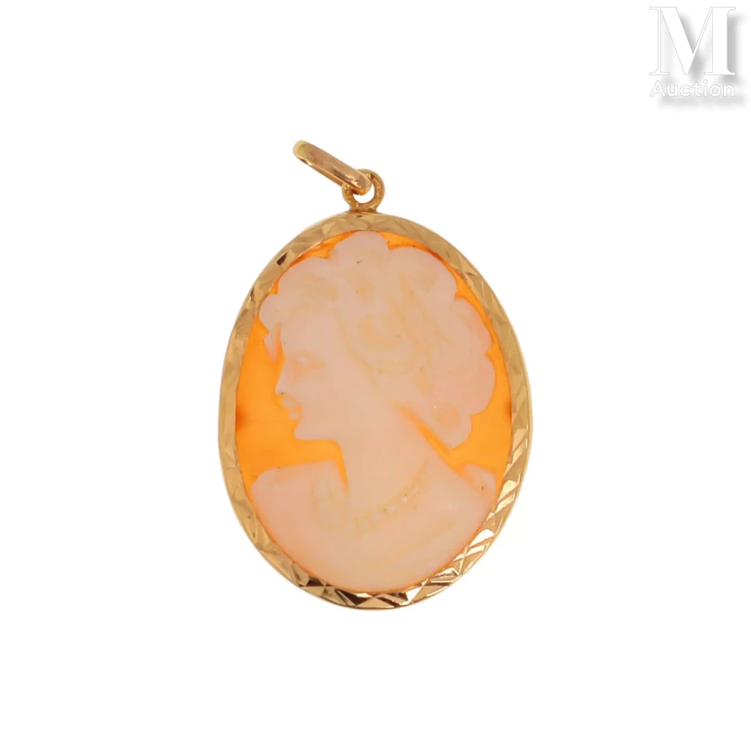 Pendentif camée