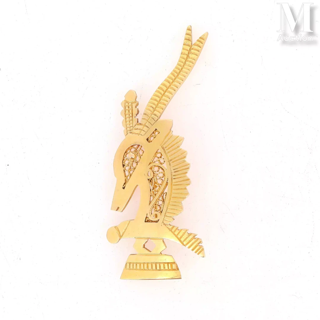Broche
