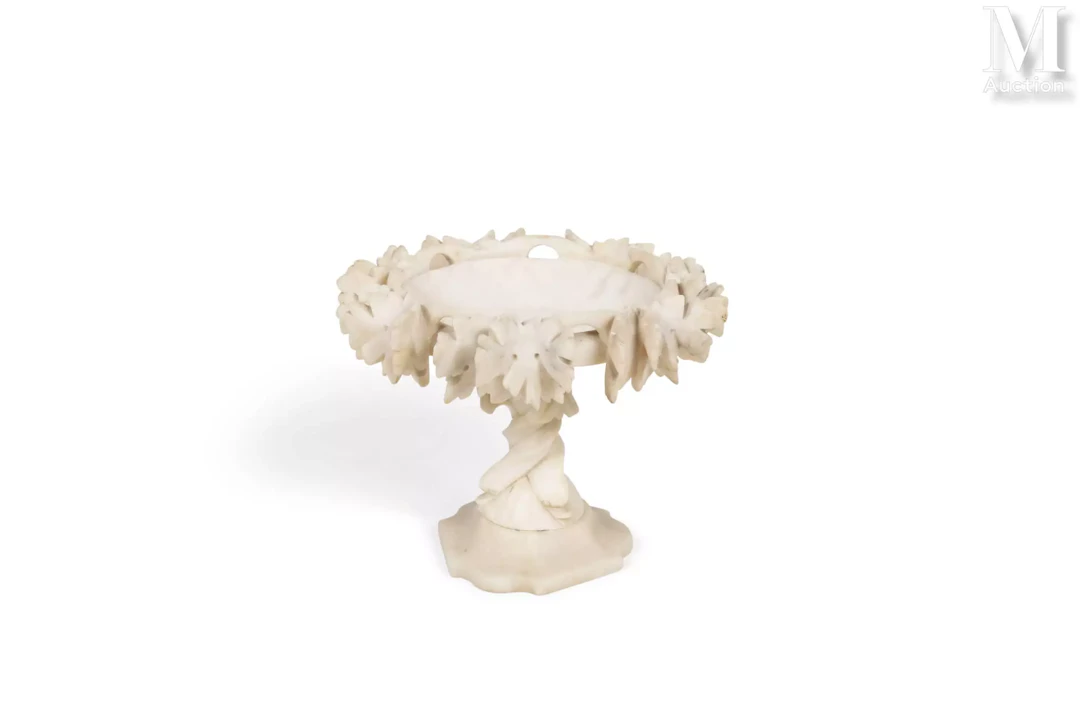 Coupe en albâtre (?)