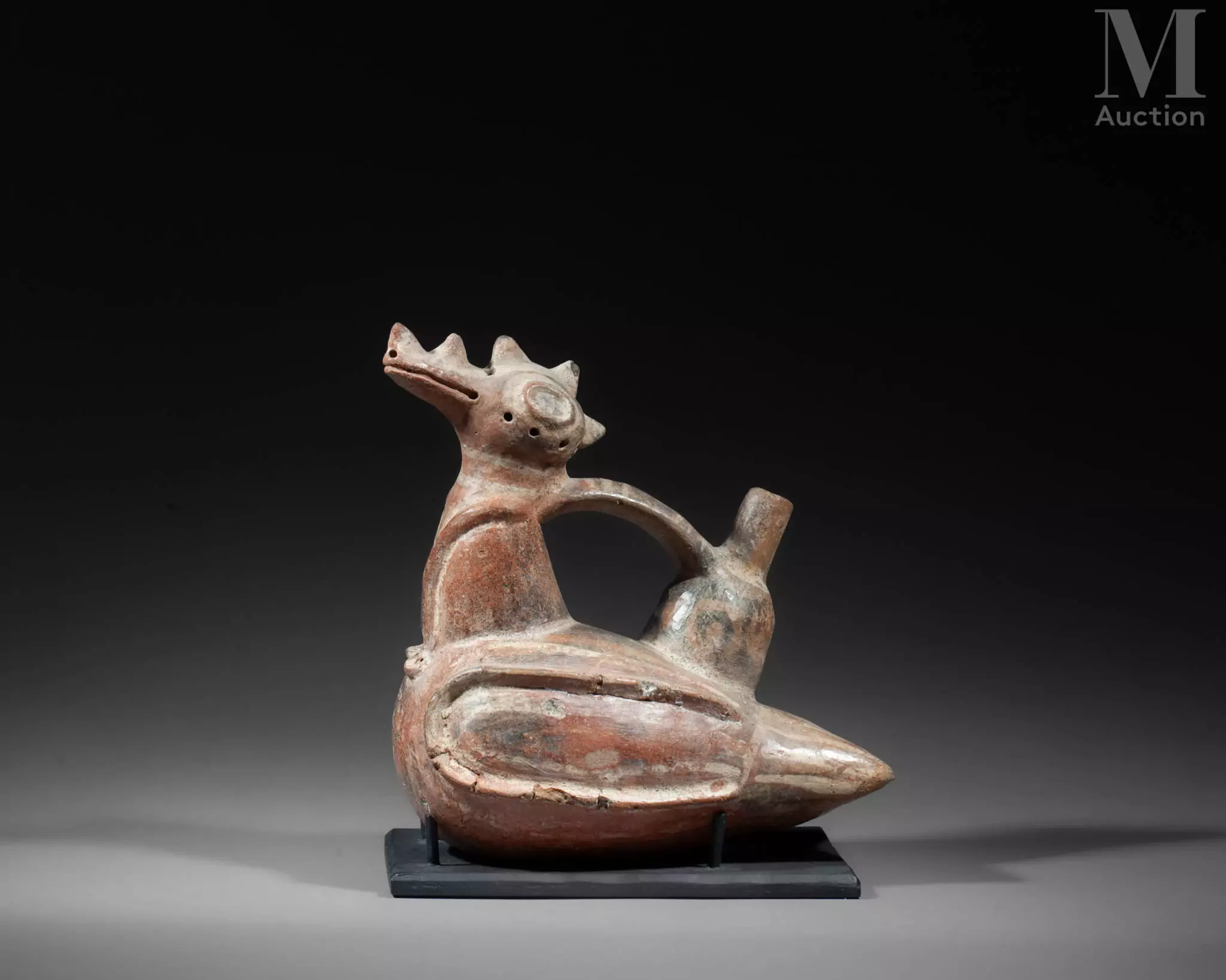 - Vase à l'anse en étrier