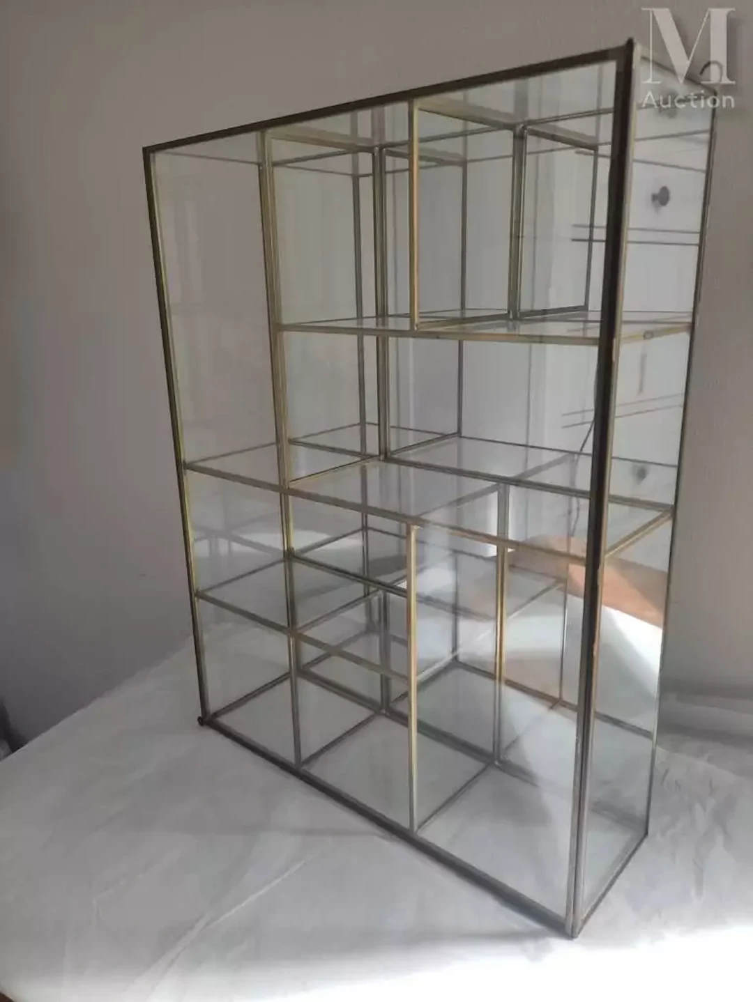 Petite vitrine murale