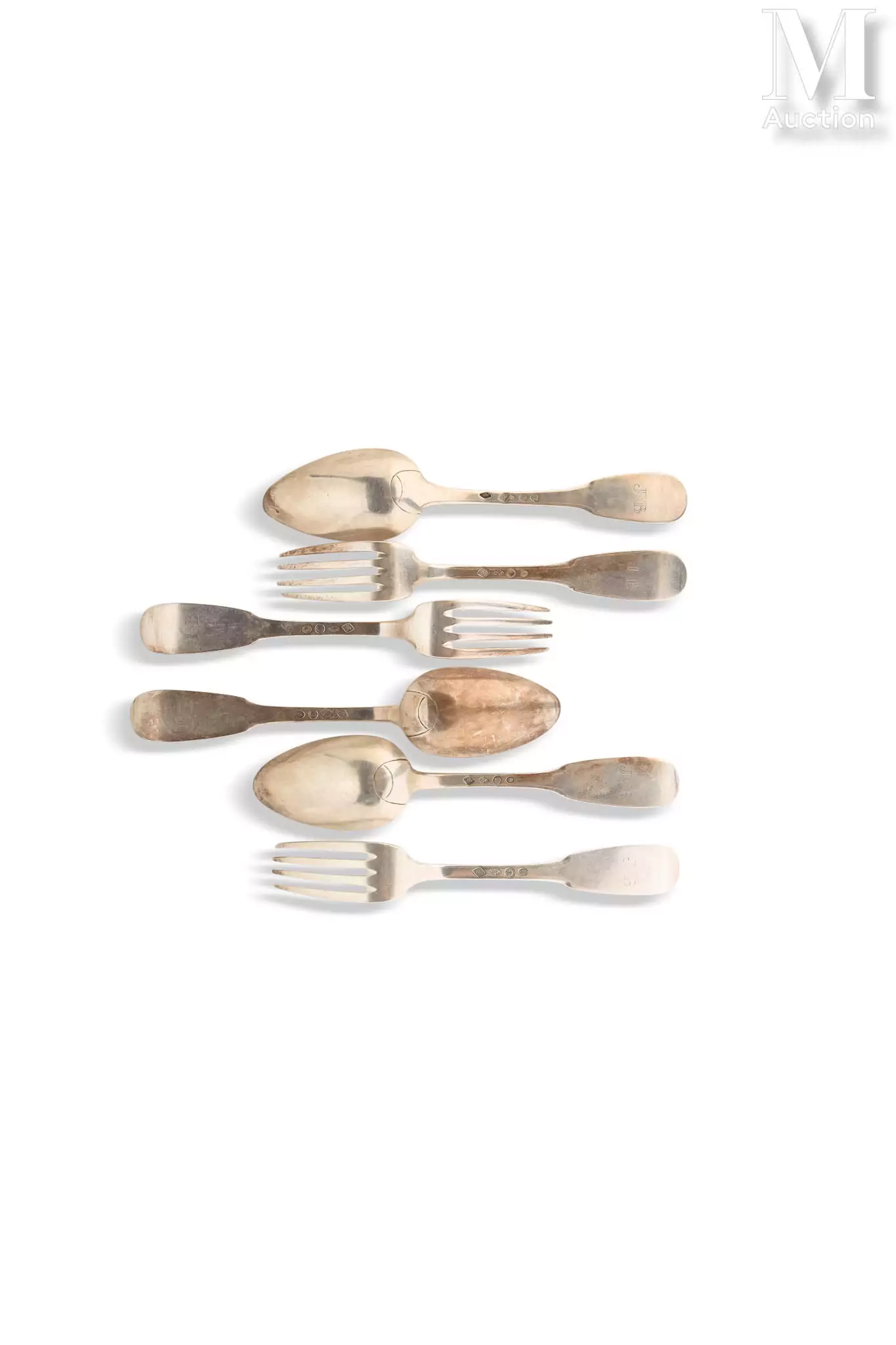 Suite de trois couverts en argent;
