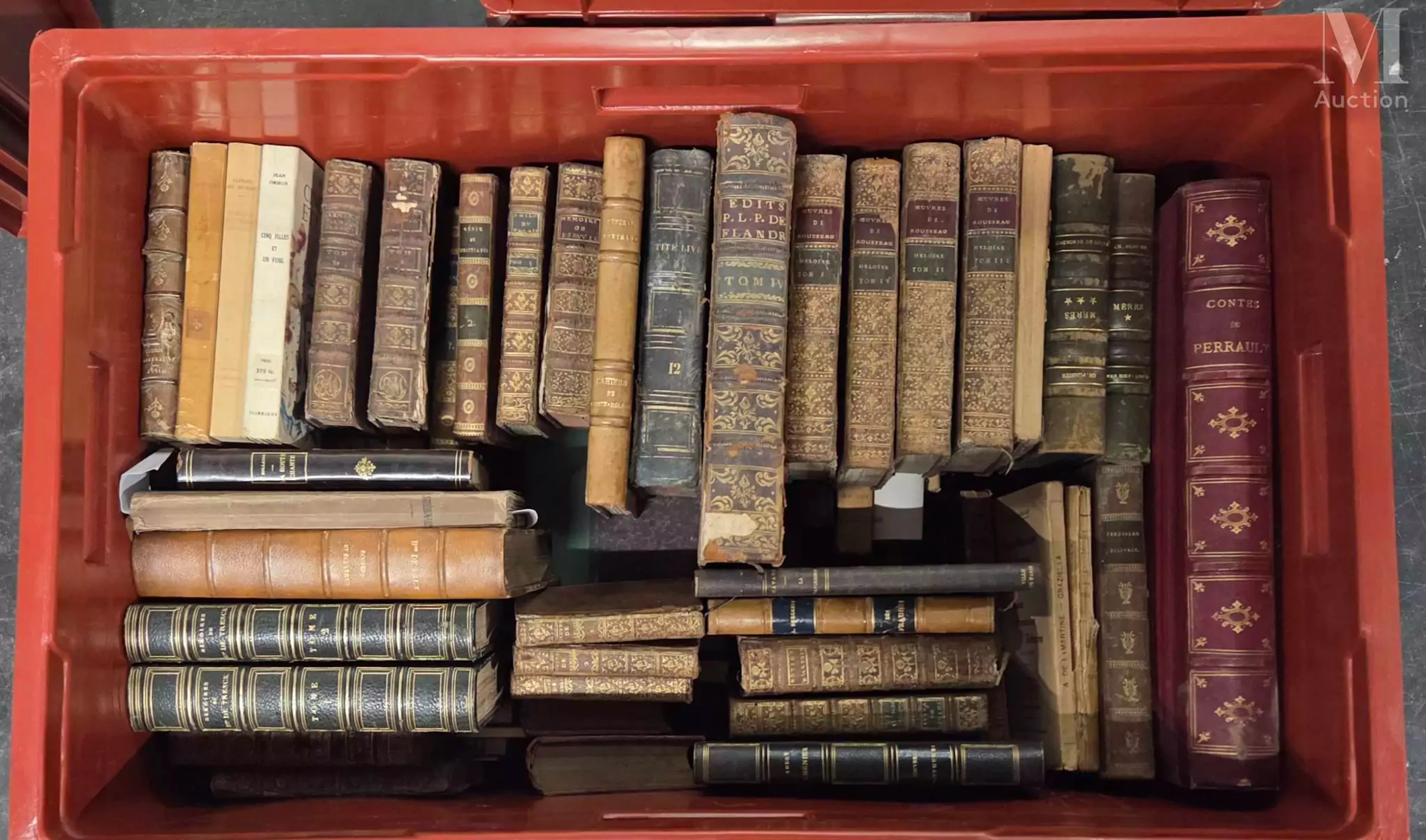 Manette de livres divers