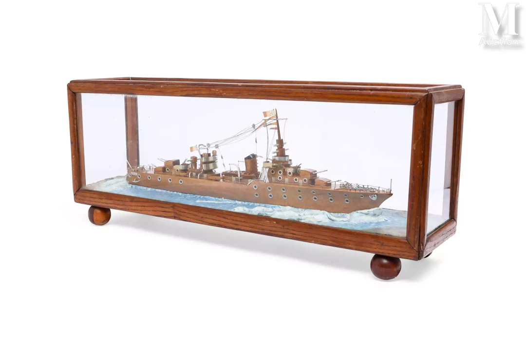Maquette du contre torpilleur Volta