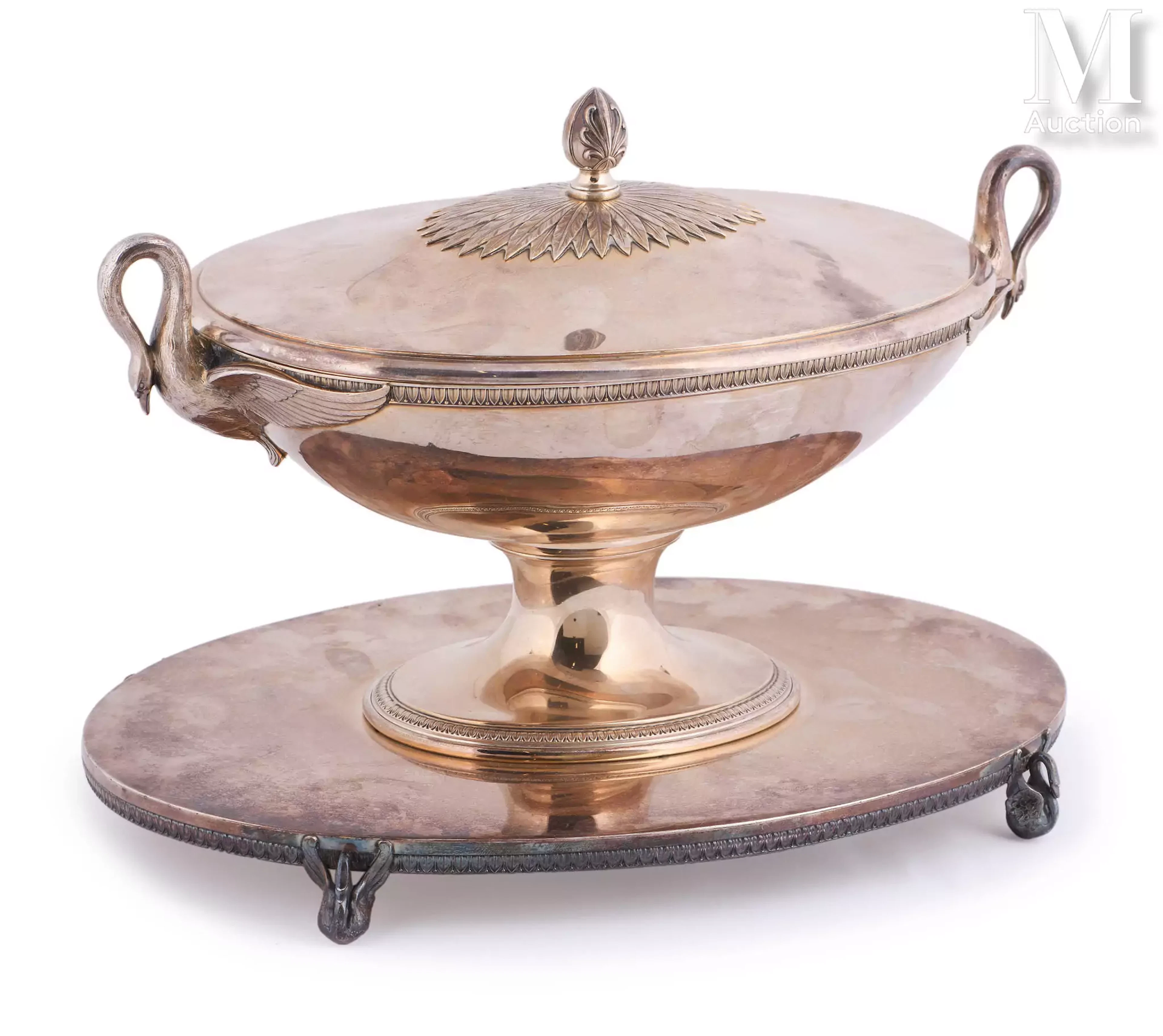 Centre de table en argent;