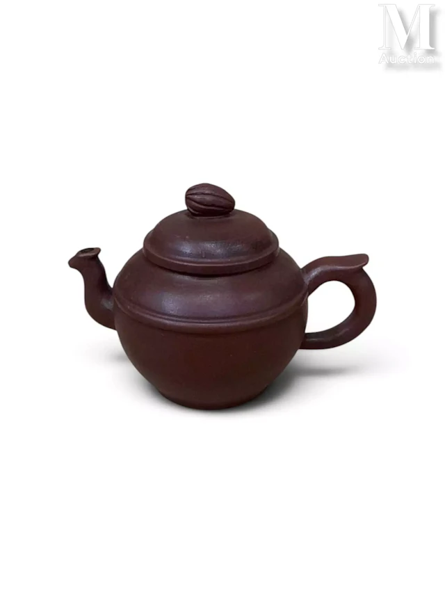CHINE, XXe THÉIÈRE "YIXING - ZISHA"