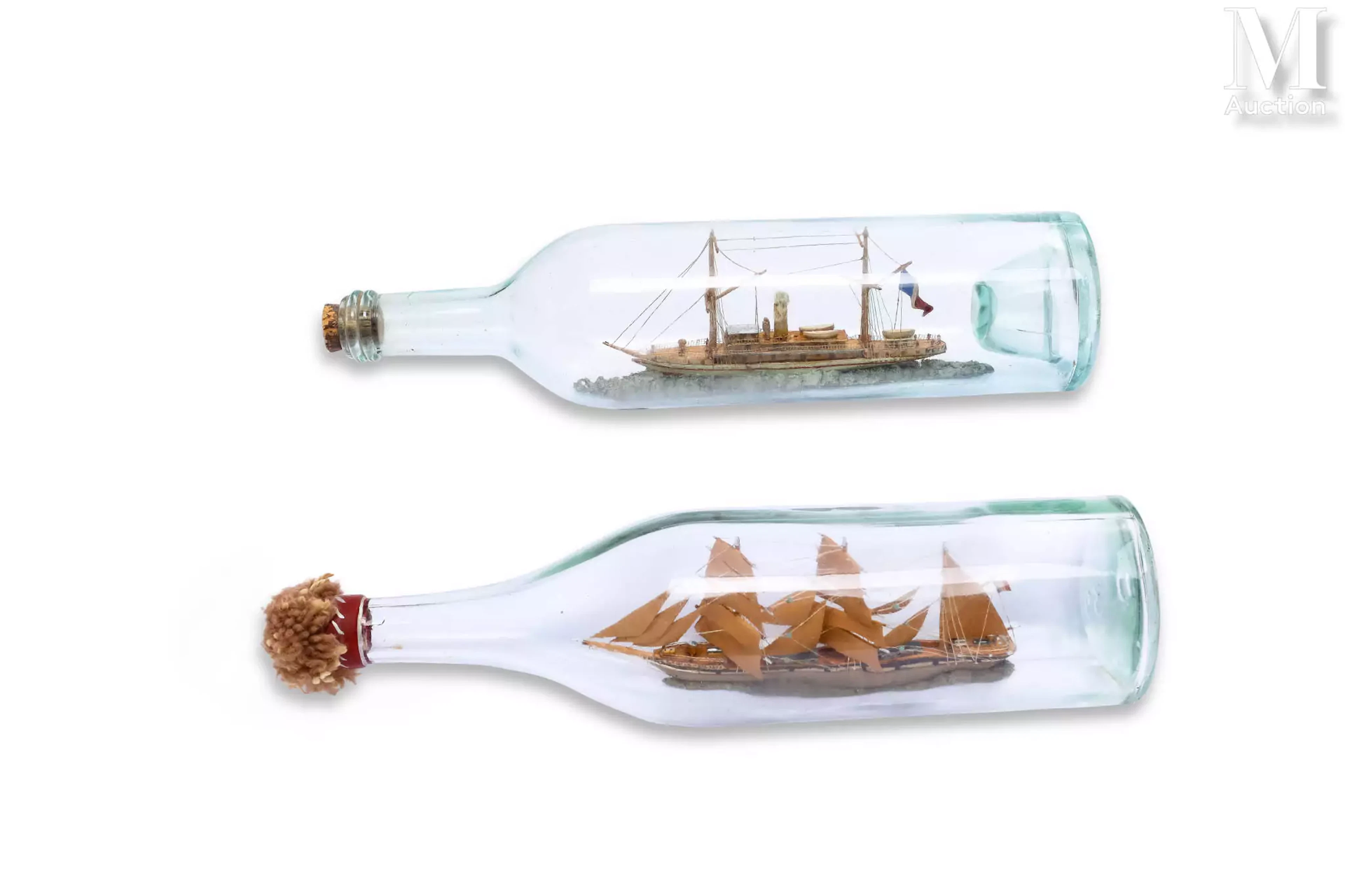 Lot de deux bateaux en bouteille début XXème