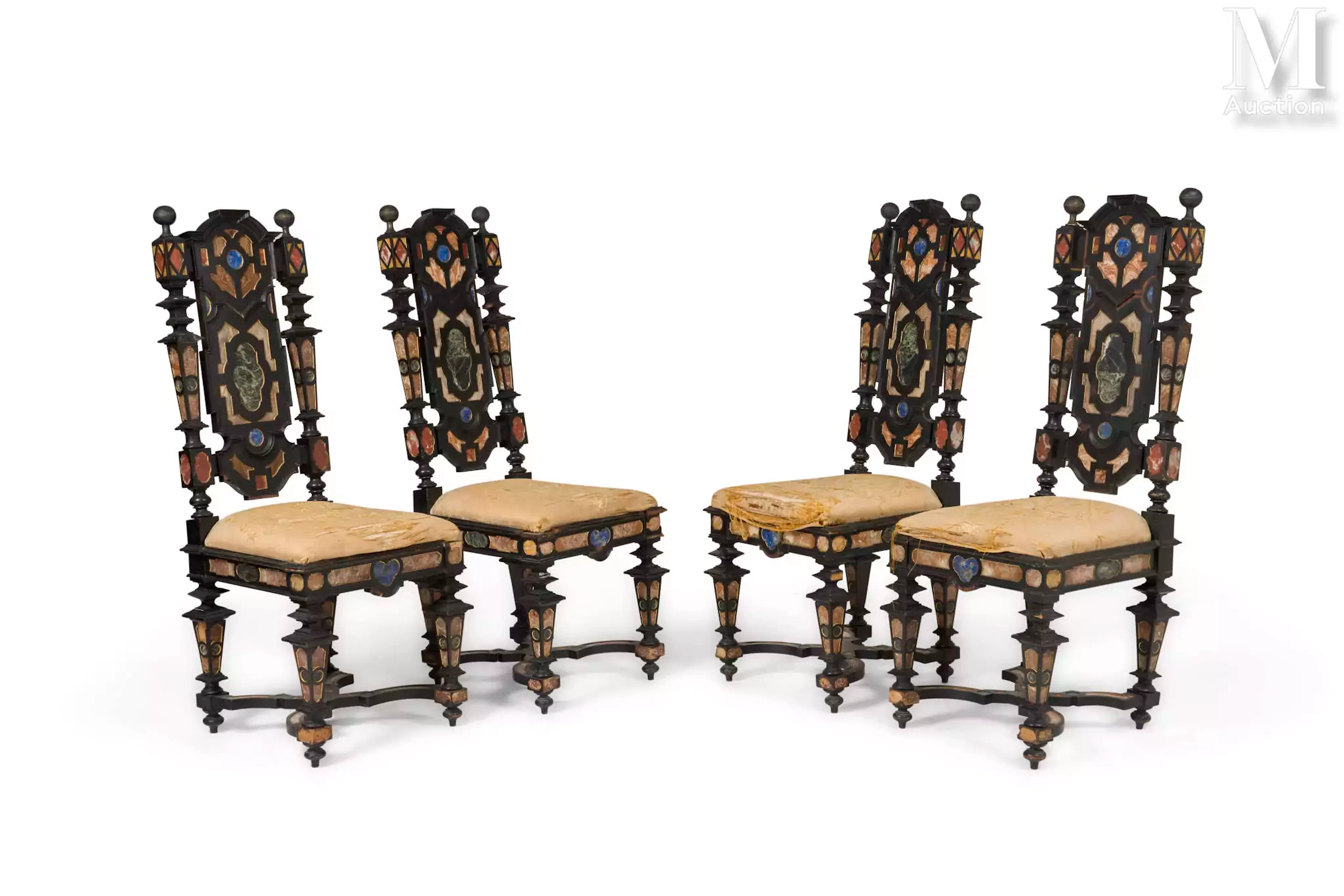 Suite de quatre chaises italiennes, probablement Florence, du XIXe siècle