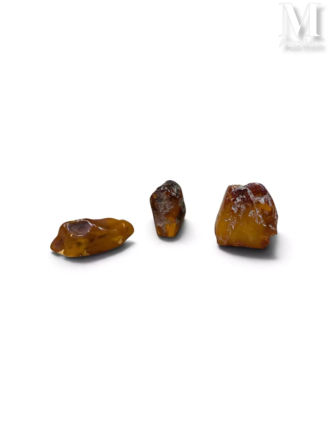 LOT de trois blocs d'AMBRE