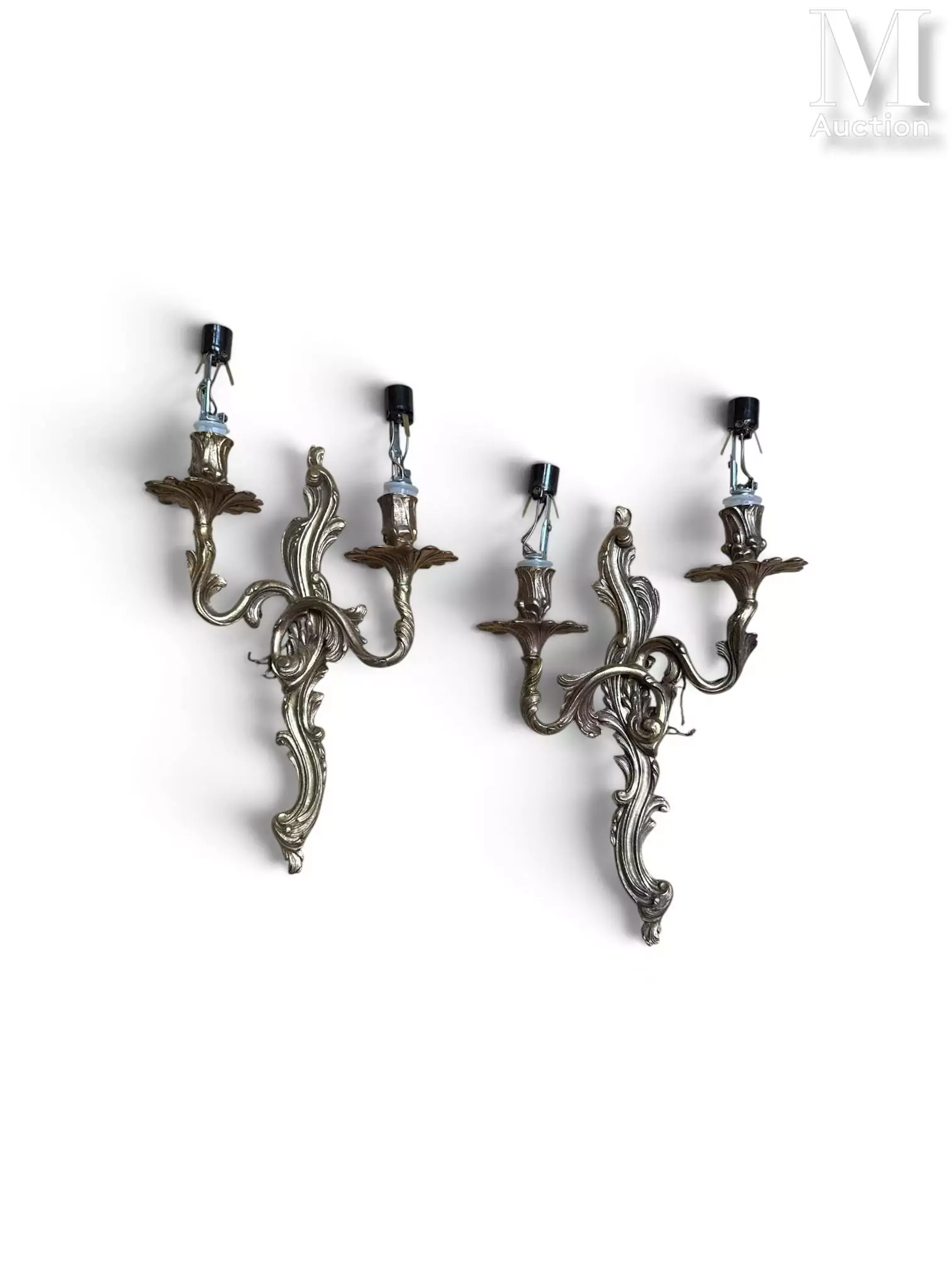 LOT de TROIS PAIRES D'APPLIQUES
