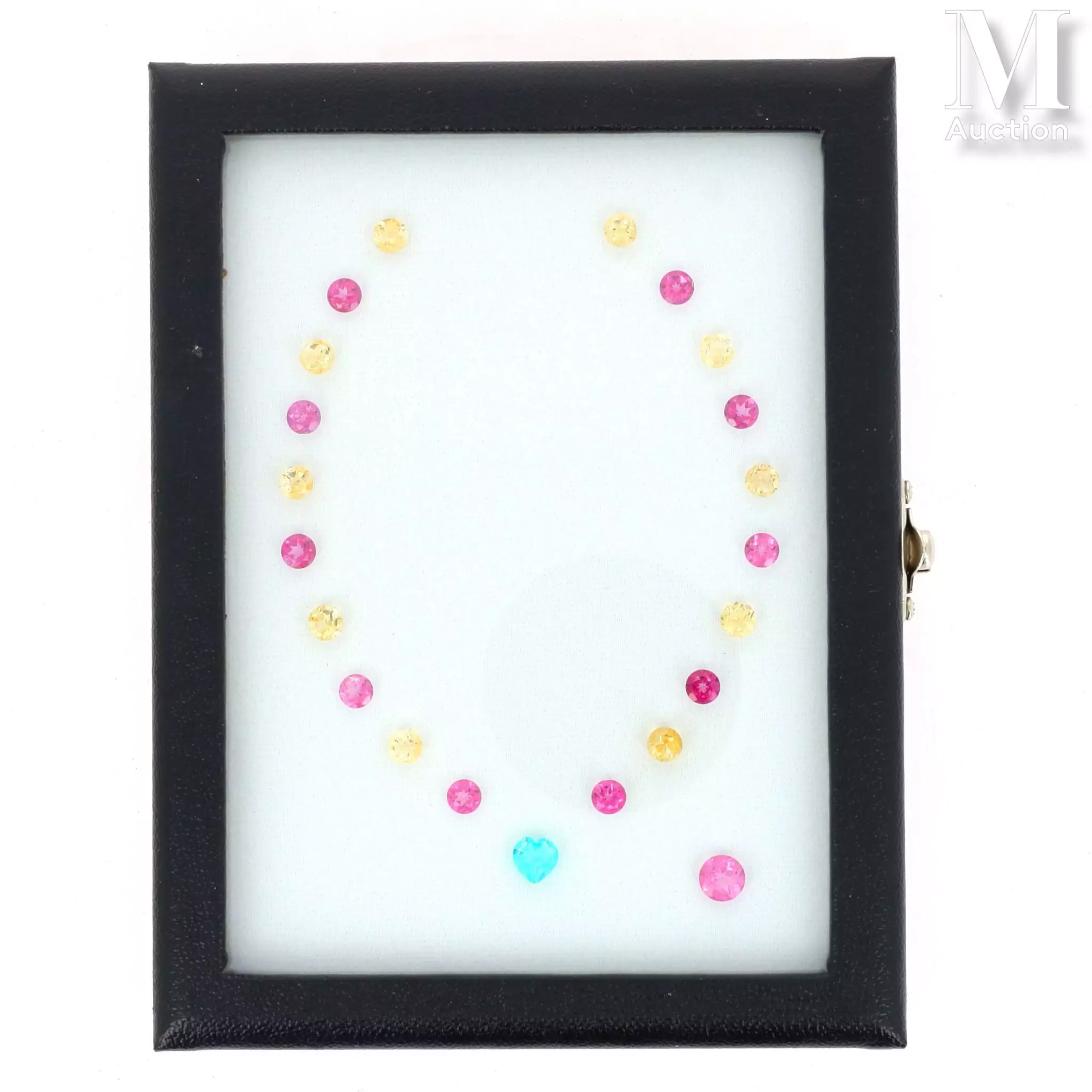 Arrangement de pierres de couleurs