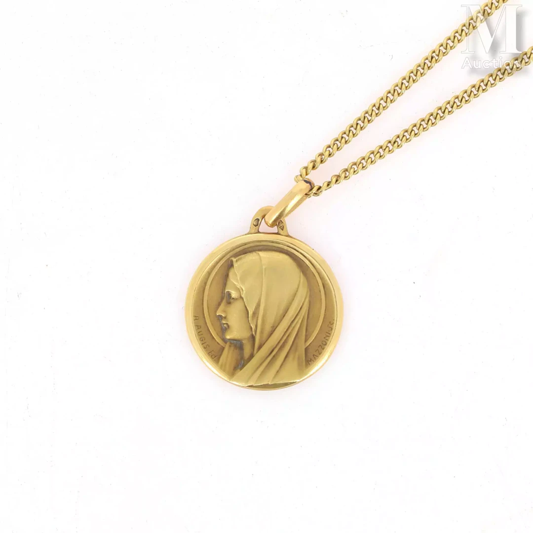 Médaille et chaîne
