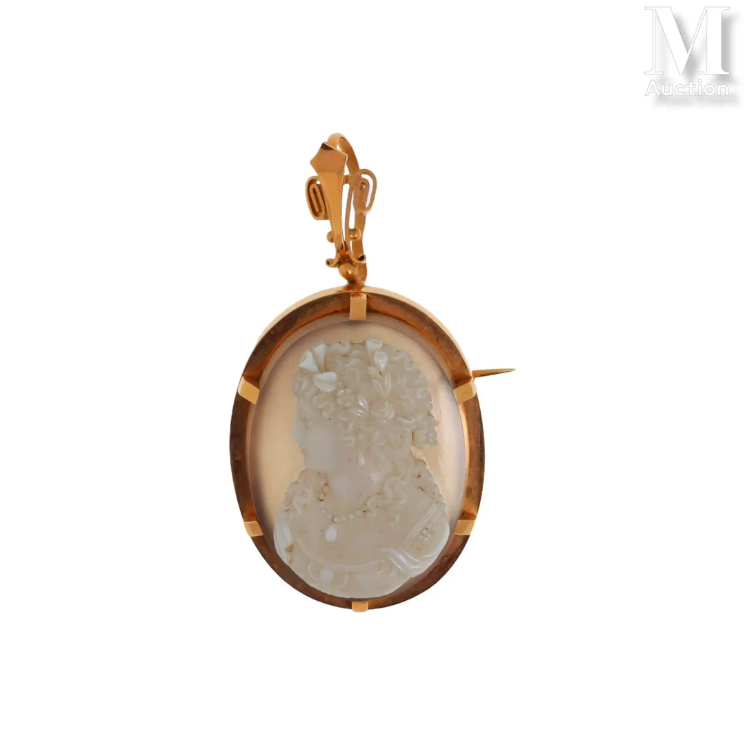 Pendentif camée