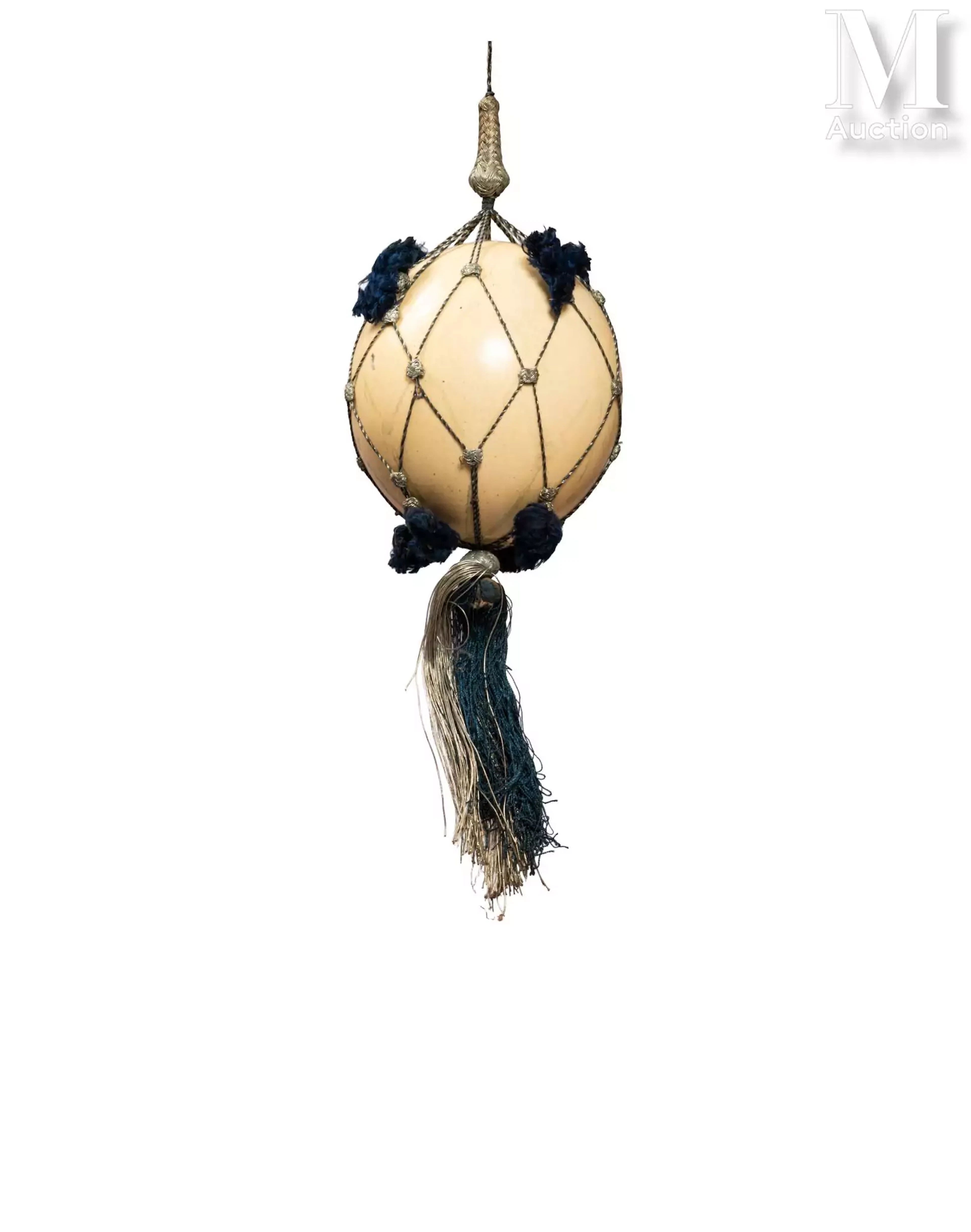 Œuf d'autruche en filet de passementerie Maroc, XIXe siècle
