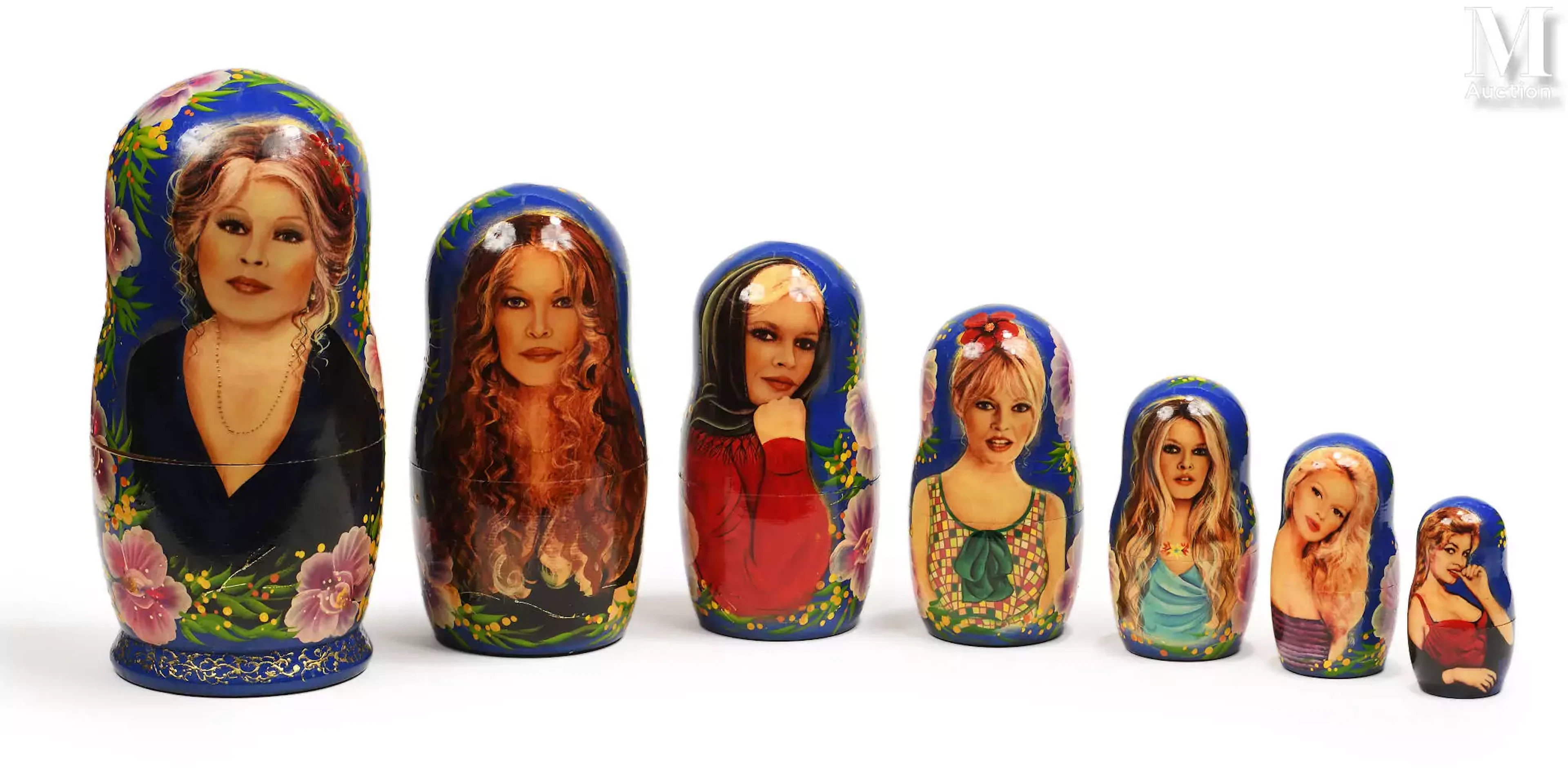 Poupée russe à l'effigie de Brigitte Bardot