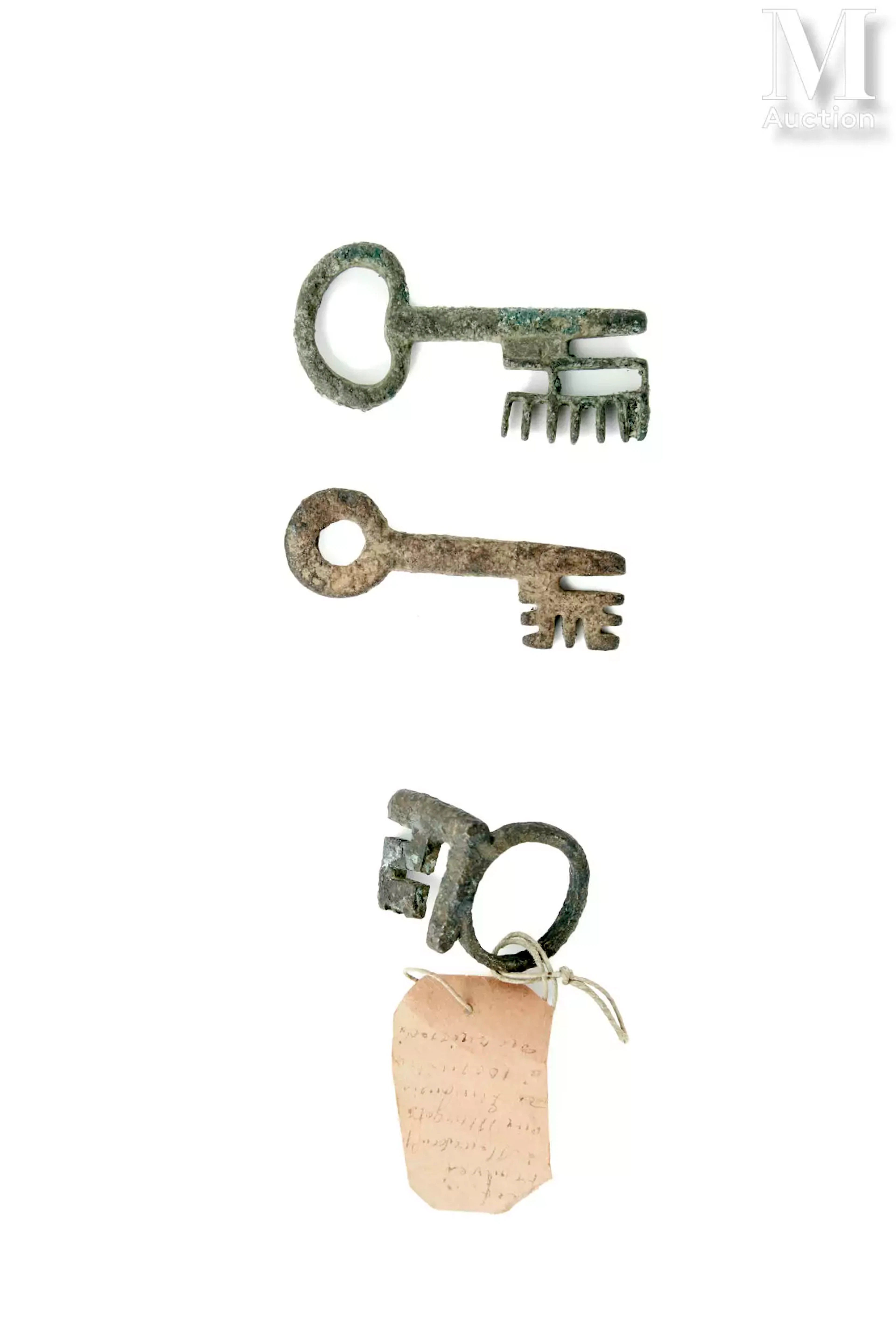 Lot de trois clés