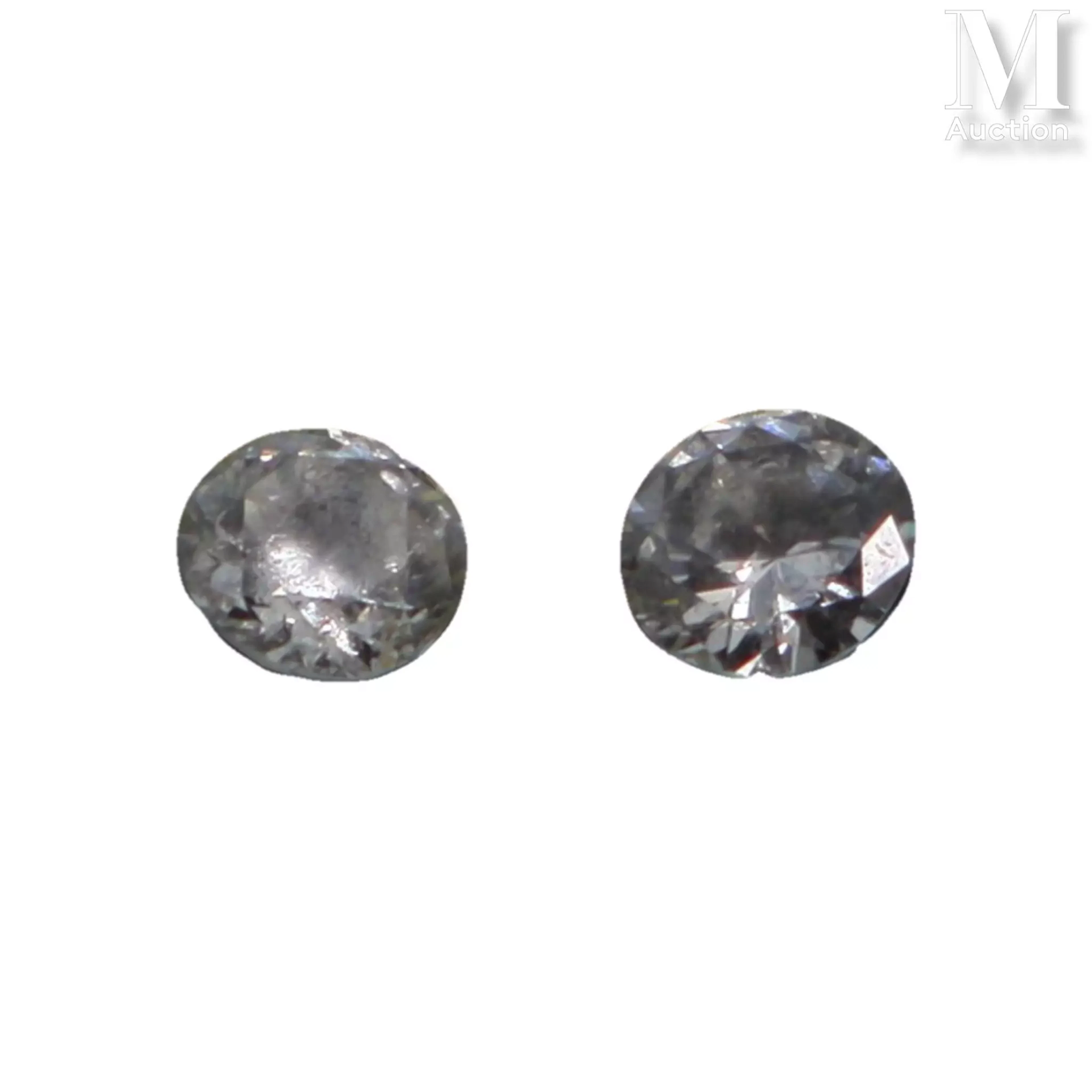 Deux diamants sur papier