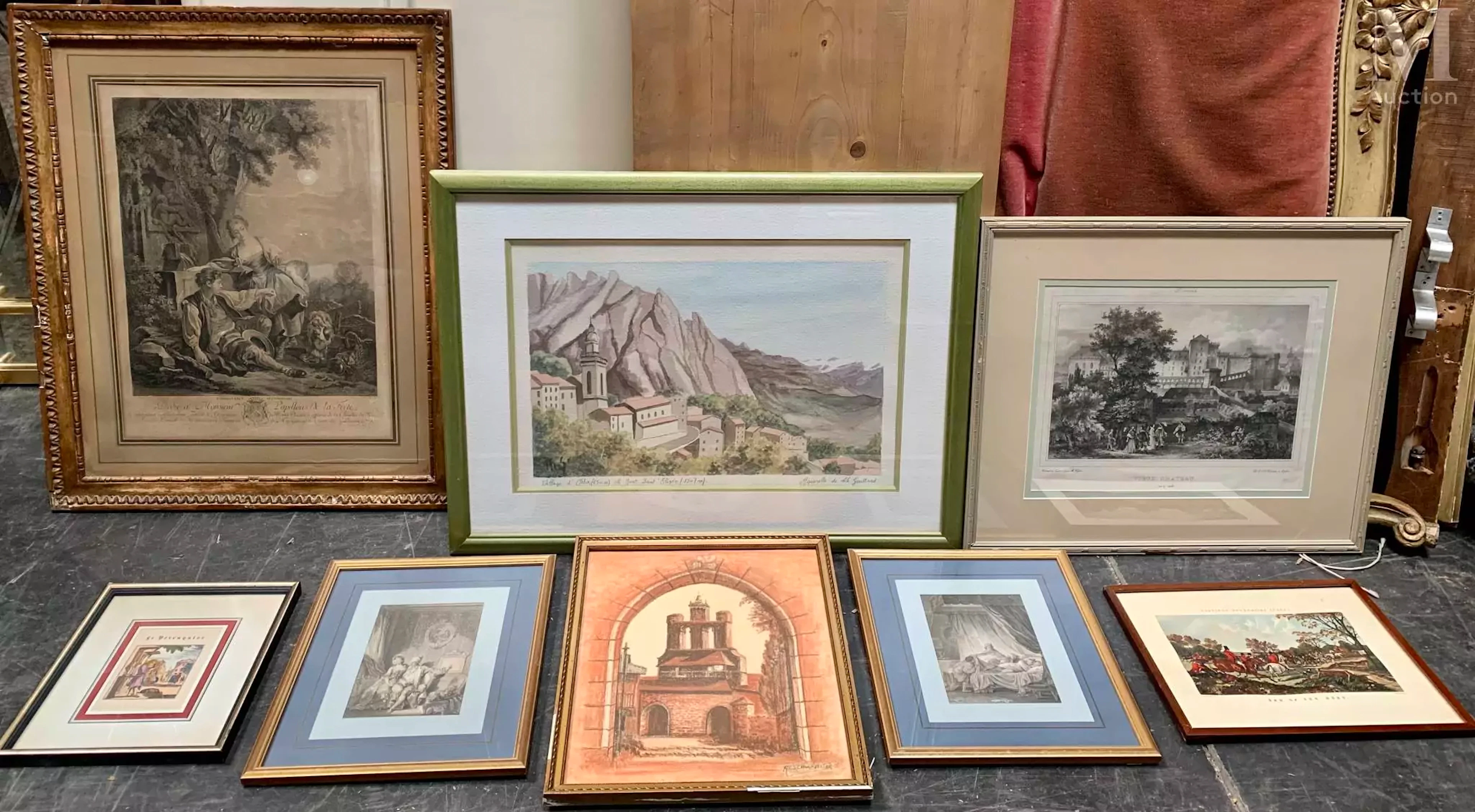 LOT DE SEPT PIECES ENCADREES