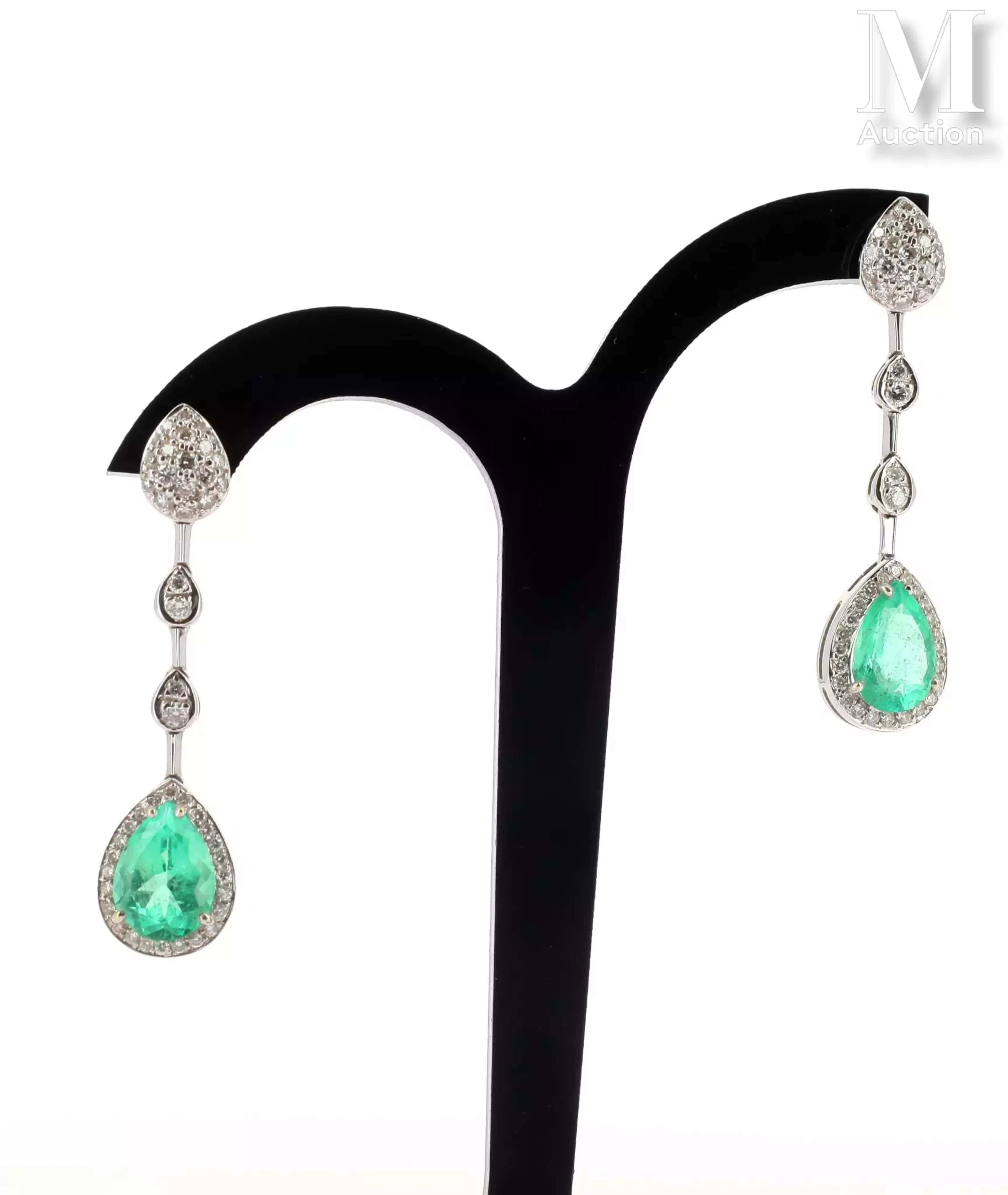 Paire de pendants d'oreilles