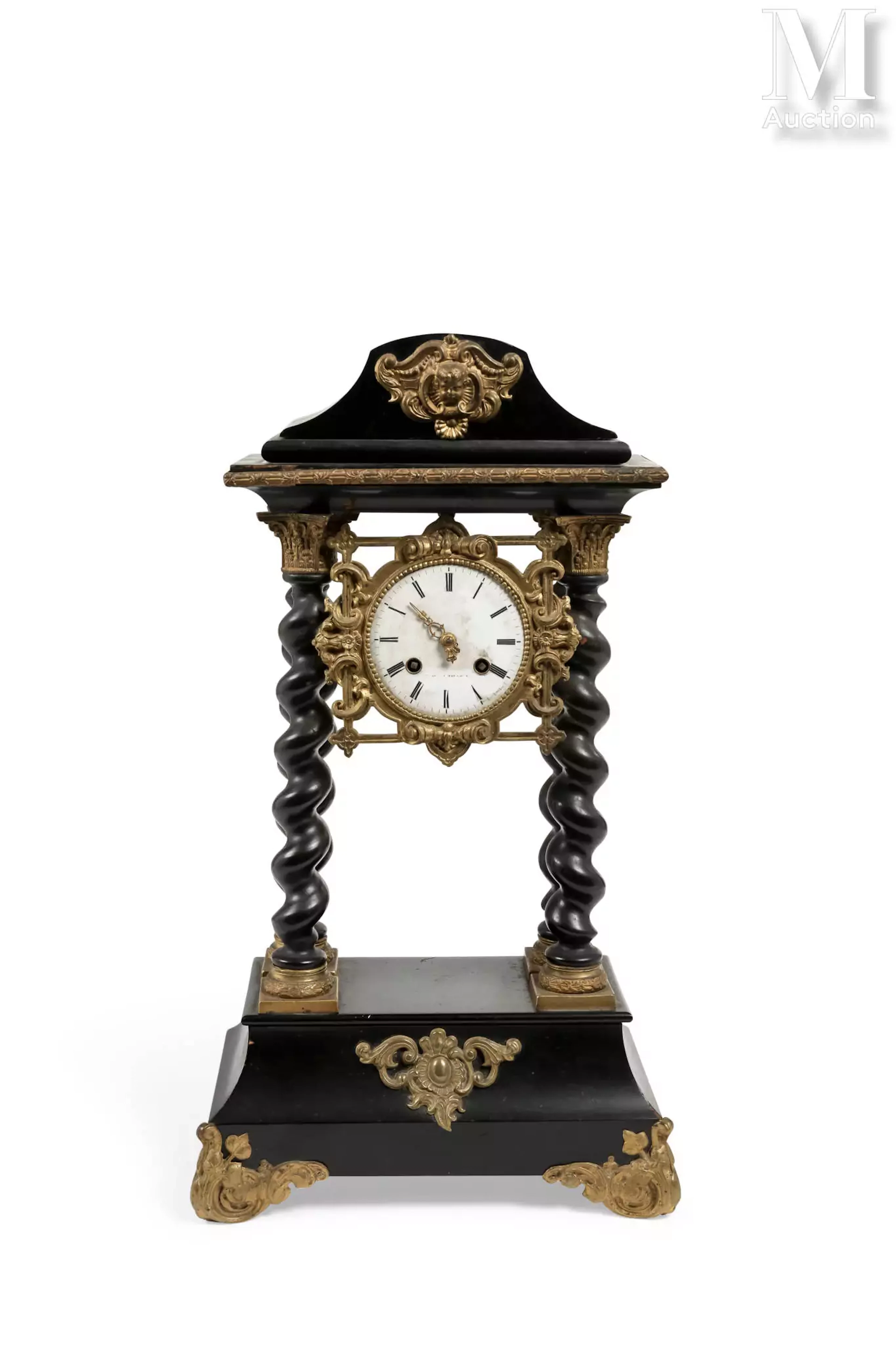 PENDULE PORTIQUE