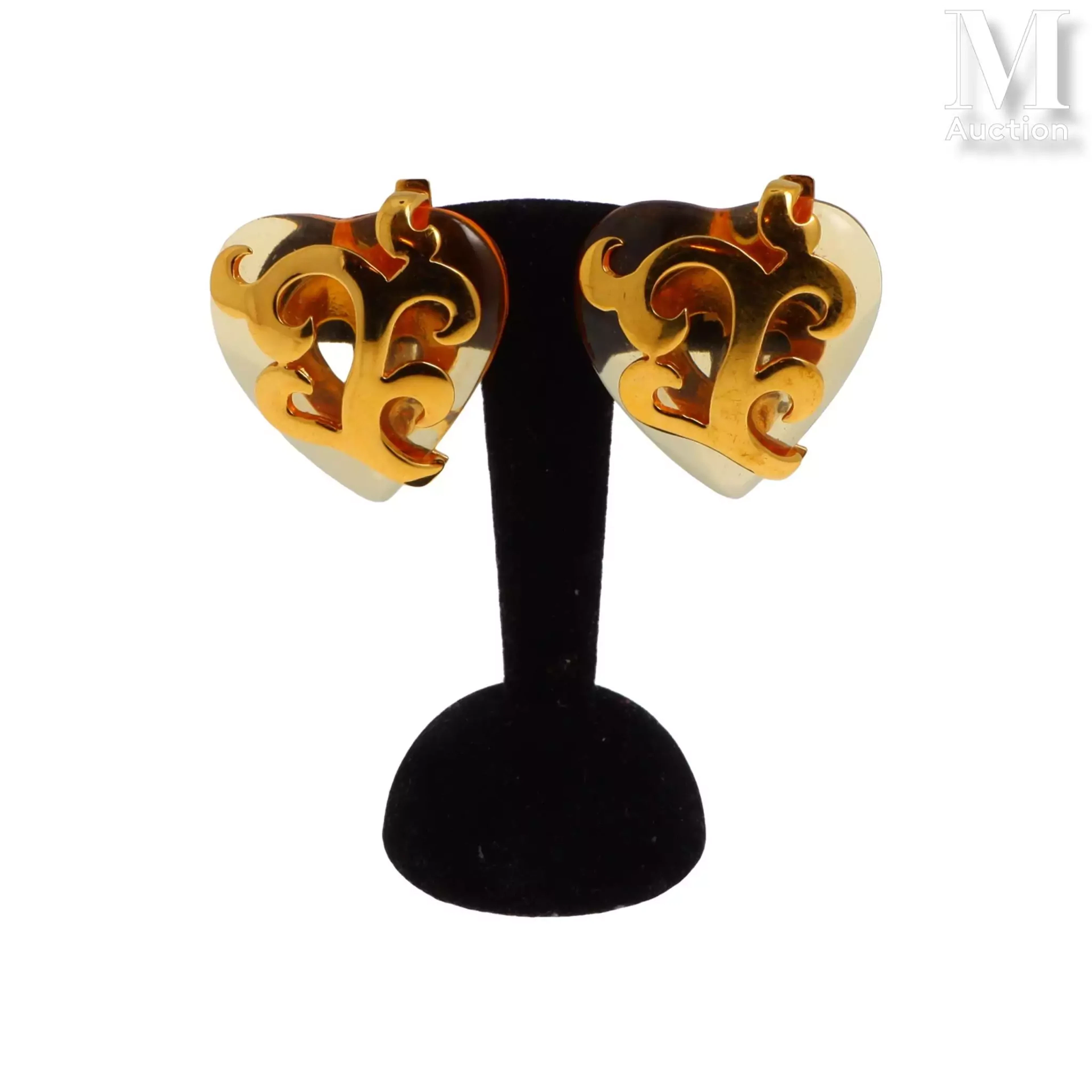 YVES SAINT LAURENT
