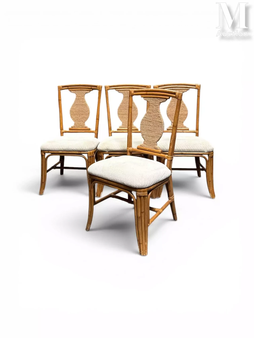SUITE DE QUATRE CHAISES