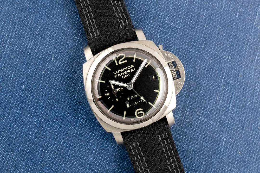 Luminor 1950 8 Days GMT PAM00233