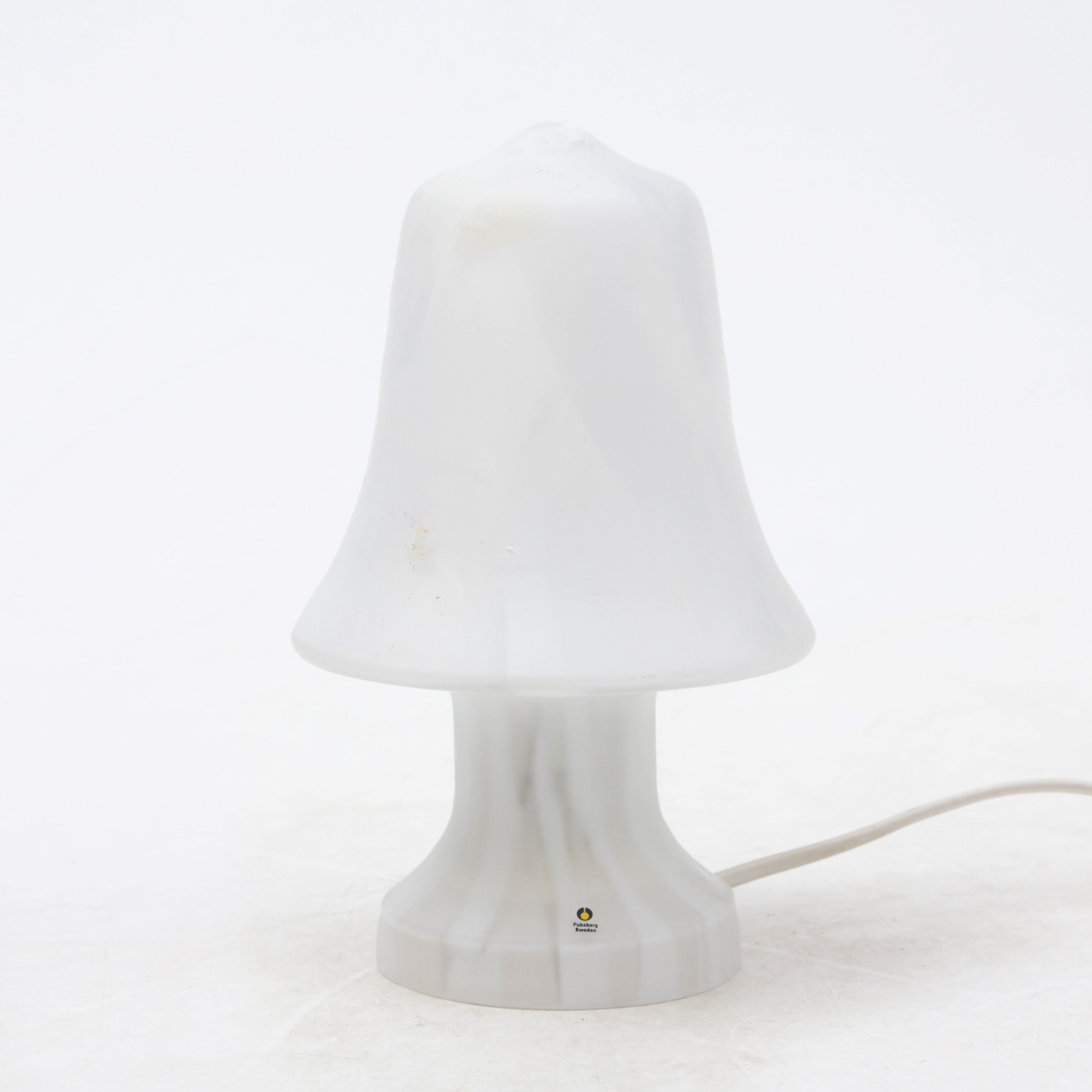 BORDSLAMPA, glas, Pukeberg.