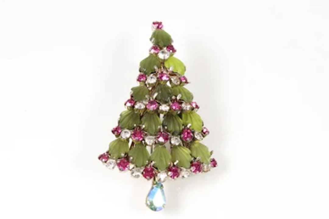 Weihnachstbaum-Brosche, Rudolf Weiss, Kaufbeuren-Neugablonz um 1965/70