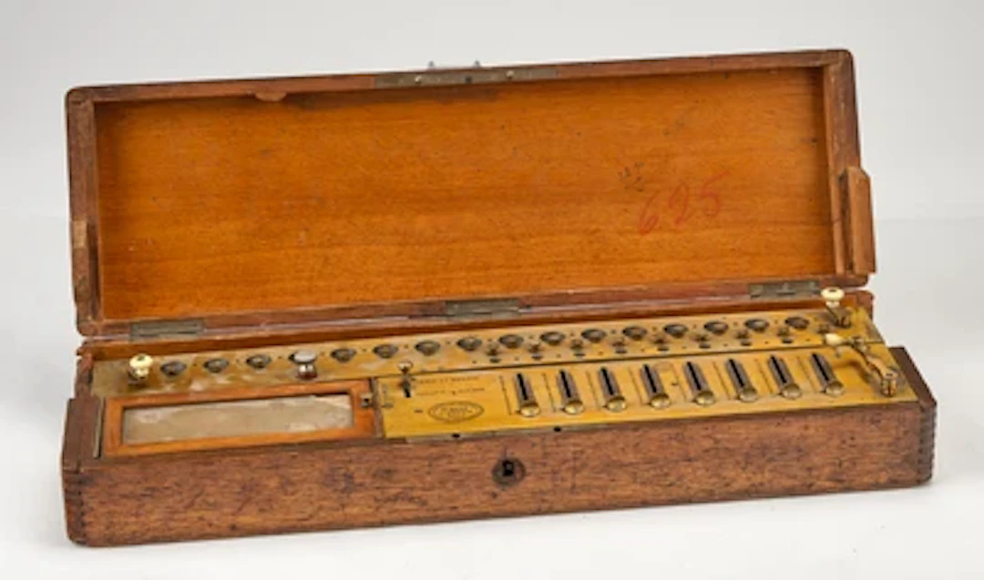 Mechanische Rechenmaschine ARITHMOMETRE Payen