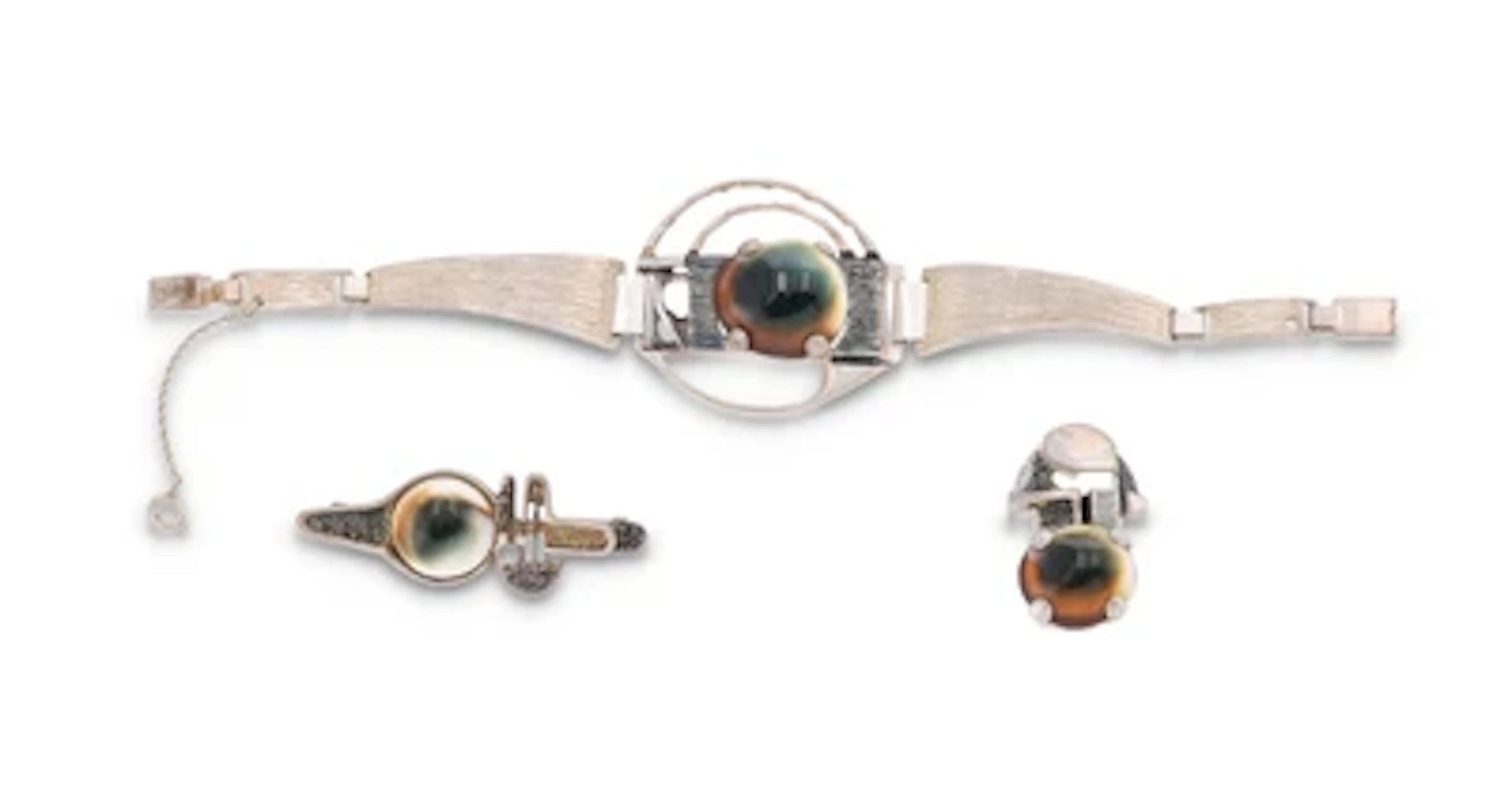 Manfred Stubhann (born in 1943), a silver bracelet, ring and brooch