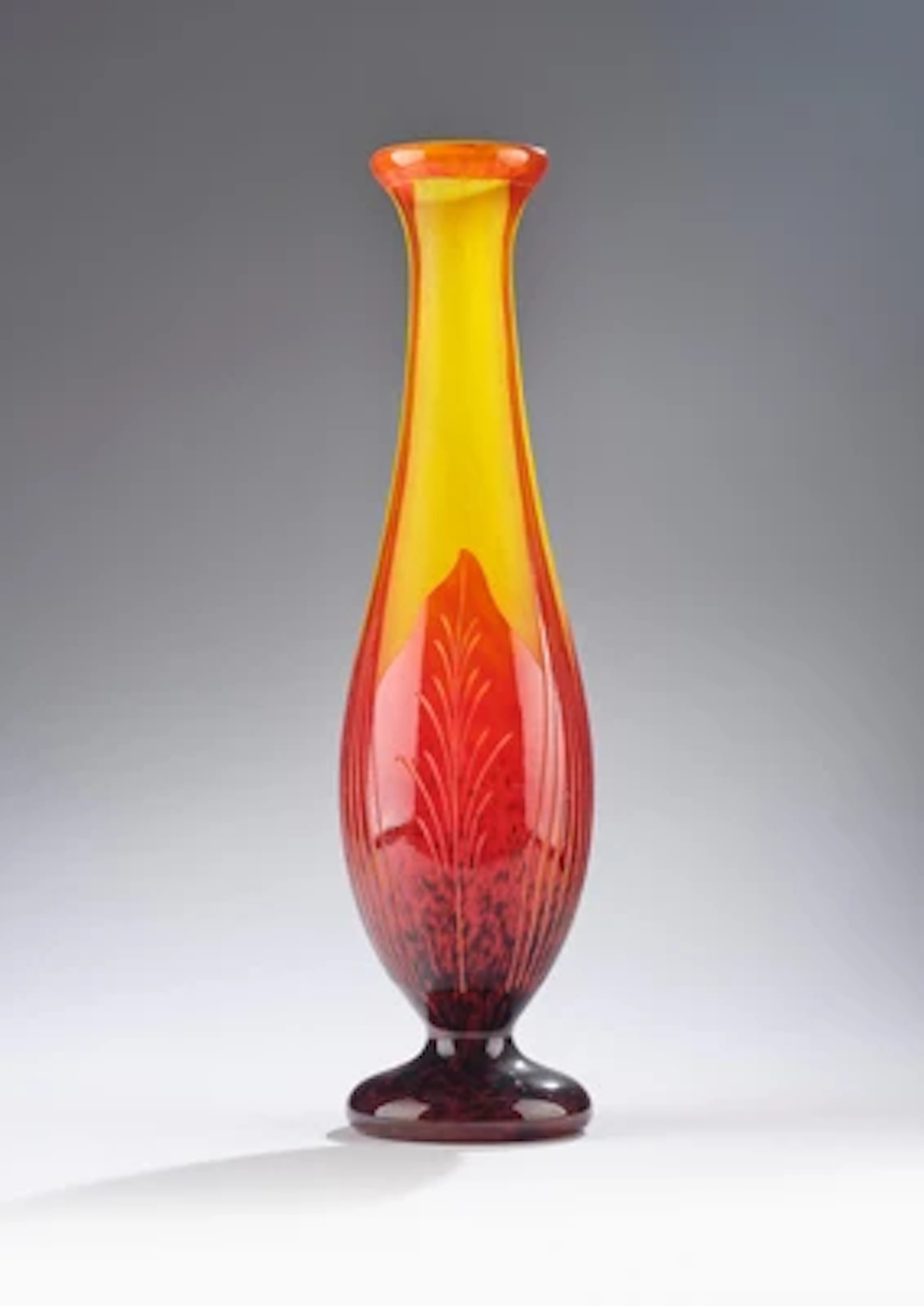 A vase, "Feuilles de Tabac", Verreries Schneider, Epinay-sur-Seine, 1922-23