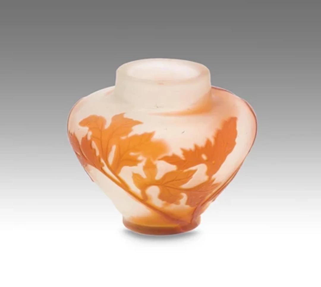 A small vase with poppy flowers, Emile Gallé, Nancy, c. 1908-20