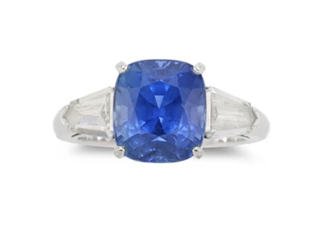 Cartier diamond ring with untreated Madagascar sapphire 5.77 ct