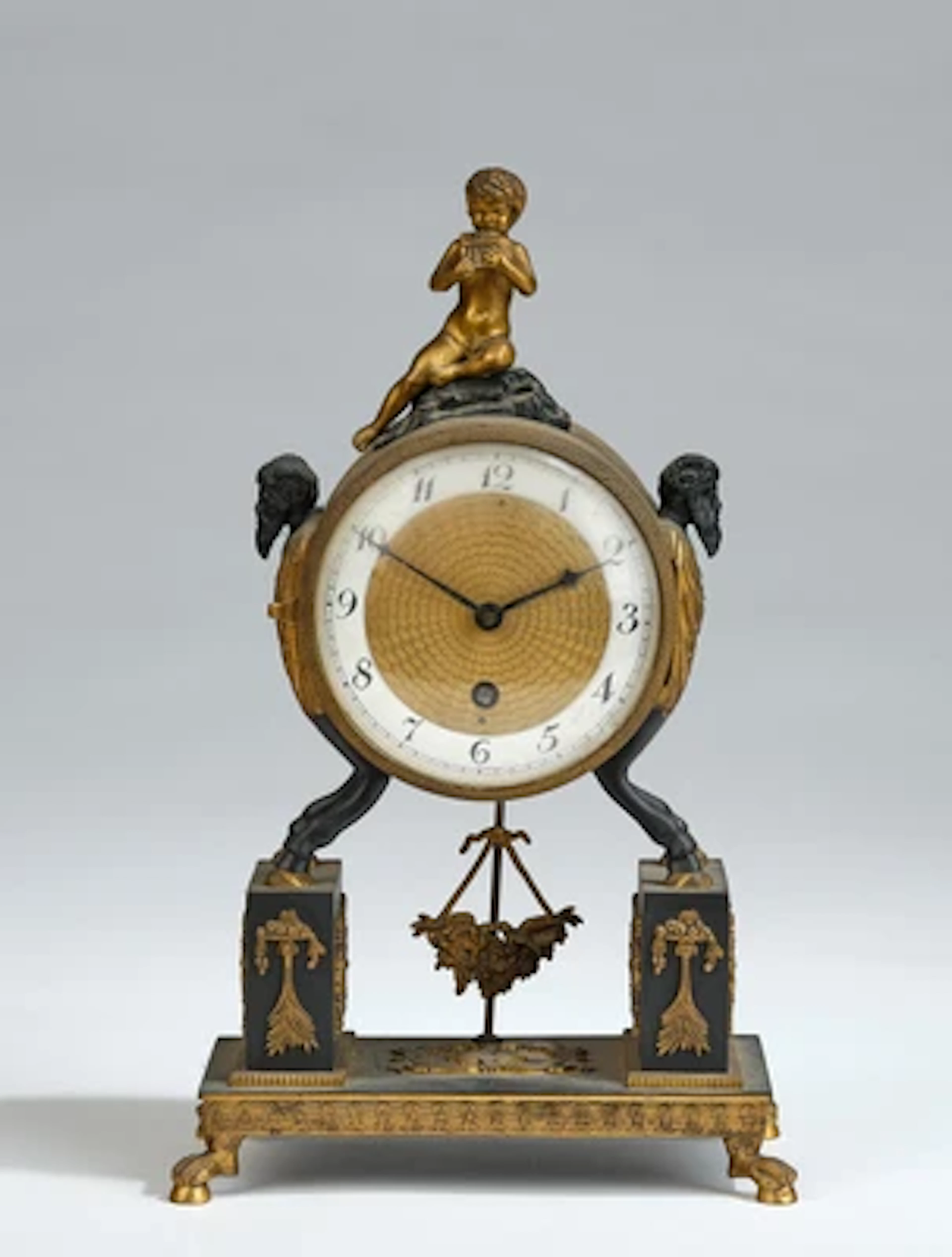 Klassizismus Bronze Tischuhr im Stile des Empire "Lenzkirch"