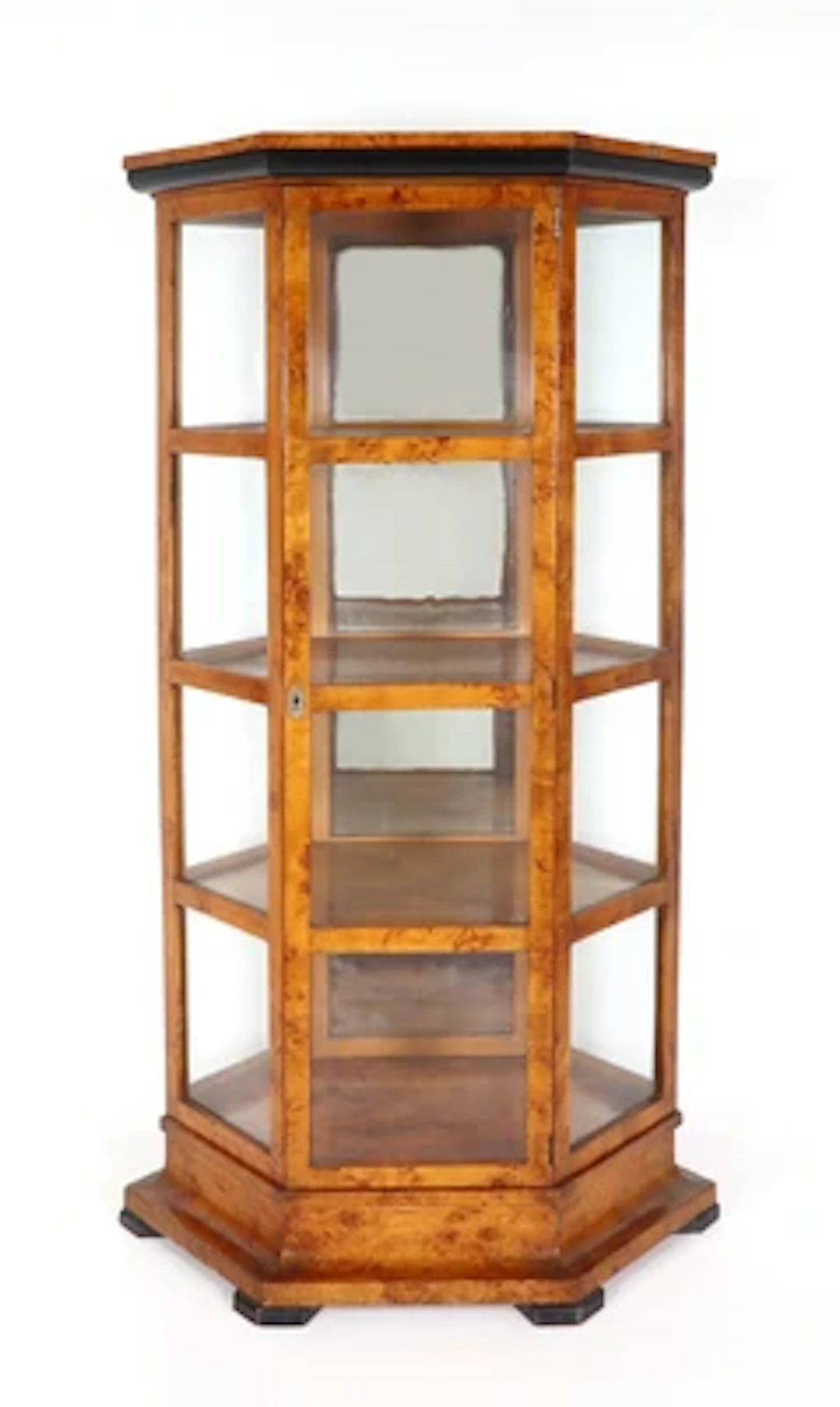 Vitrine im Biedermeierstil