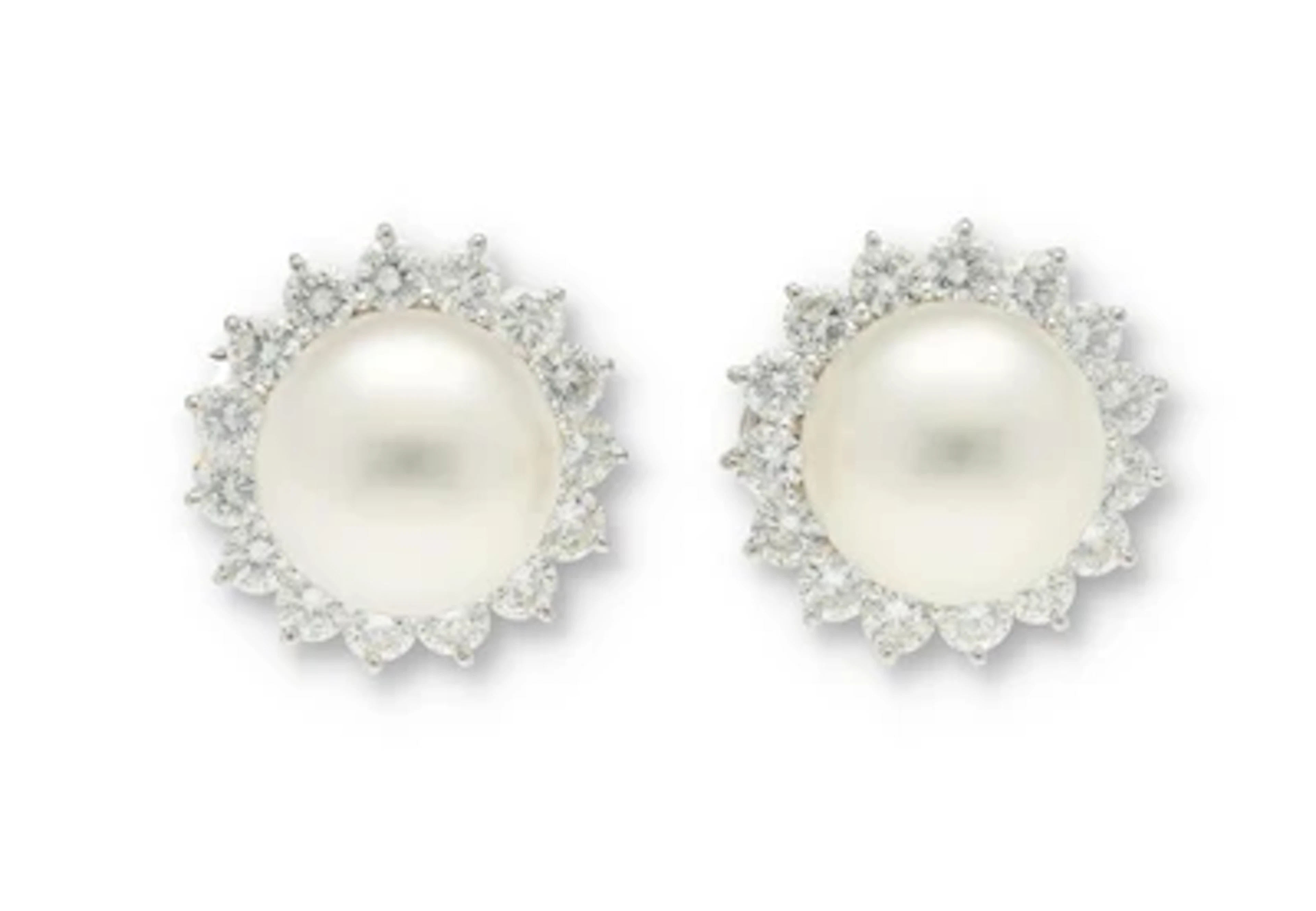 Südsee Kulturperlen Ohrstecker mit Brillanten zus. ca. 2,40 ct