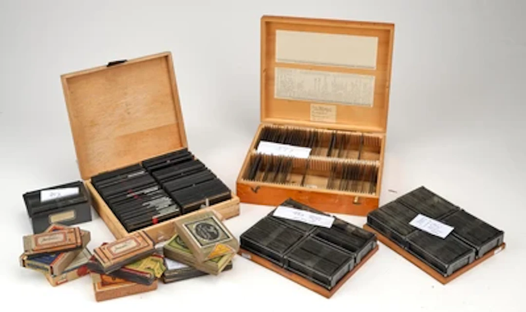 Sammlung Glasstereobilder, Glasdias und -negative u. a.