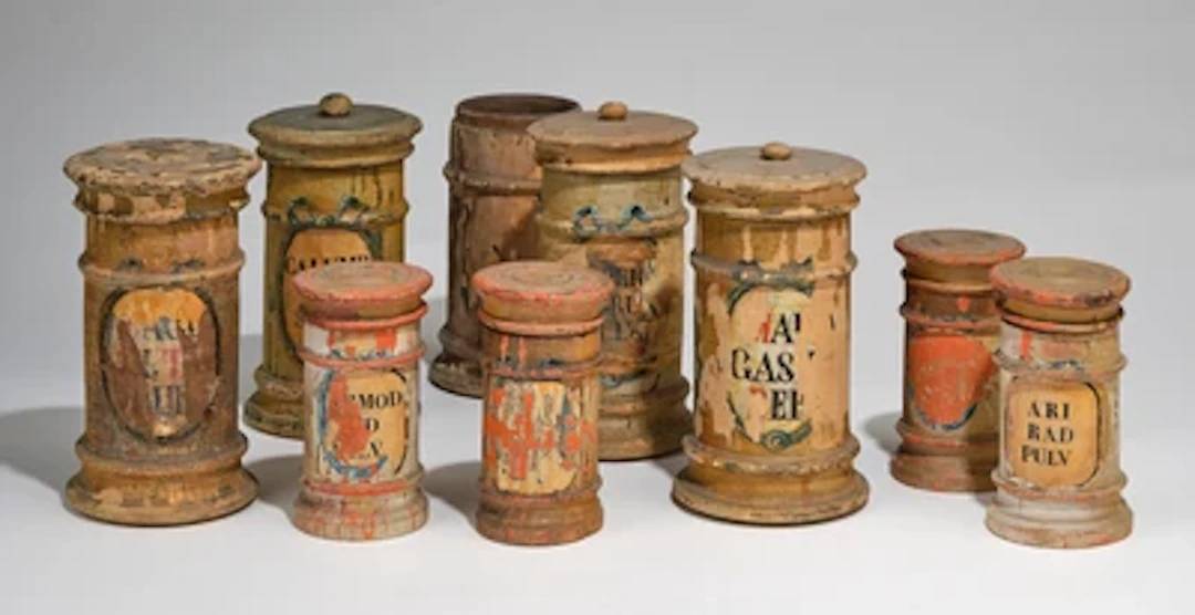 9 Apothekenstandgefäße