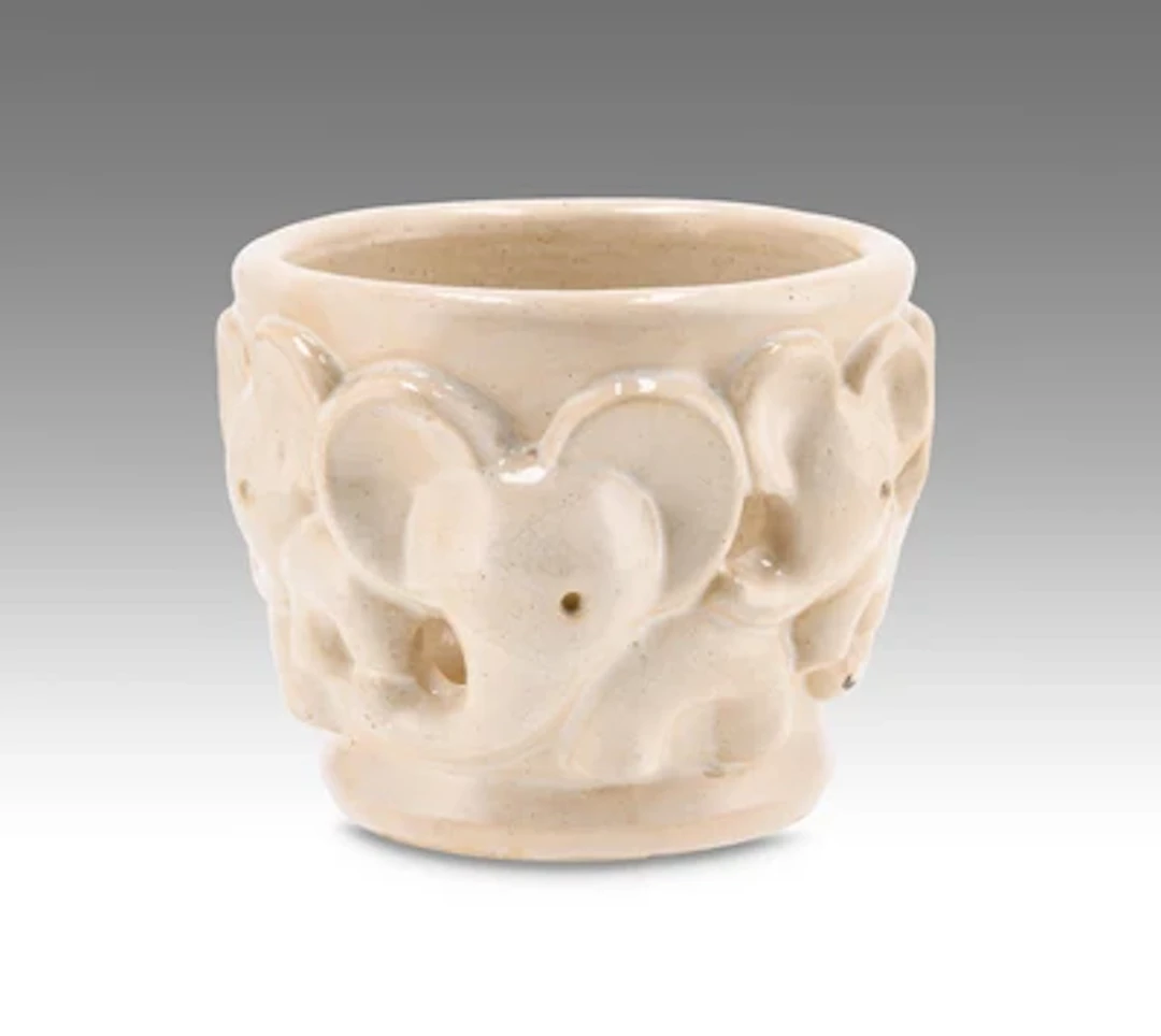 Walter Bosse, a cachepot with elephants ("Elefantenblumentopf"), Vienna