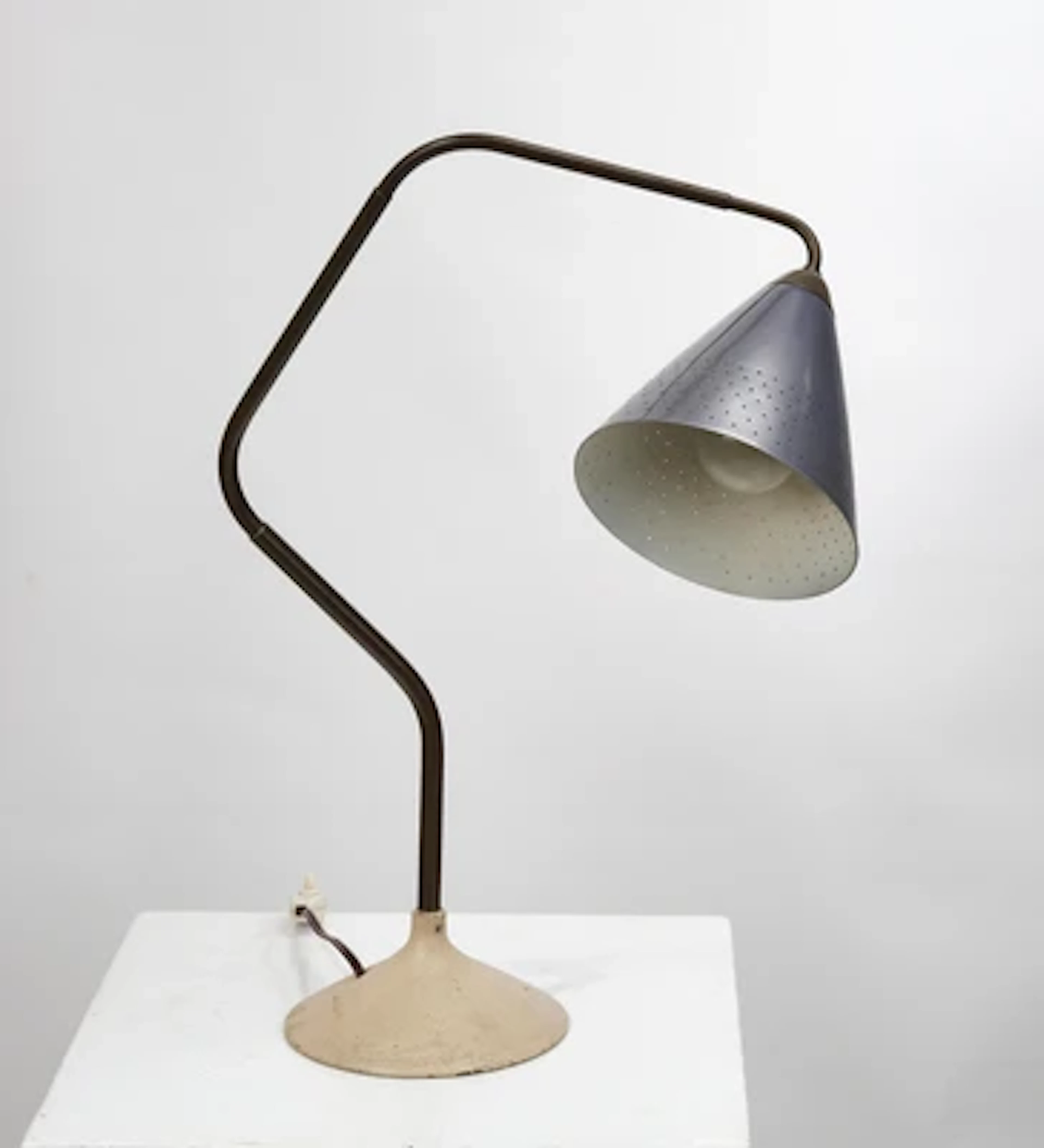 "Flamingo"-Tischlampe, Entwurf Karl Hagenauer*, für Werkstätten Hagenauer